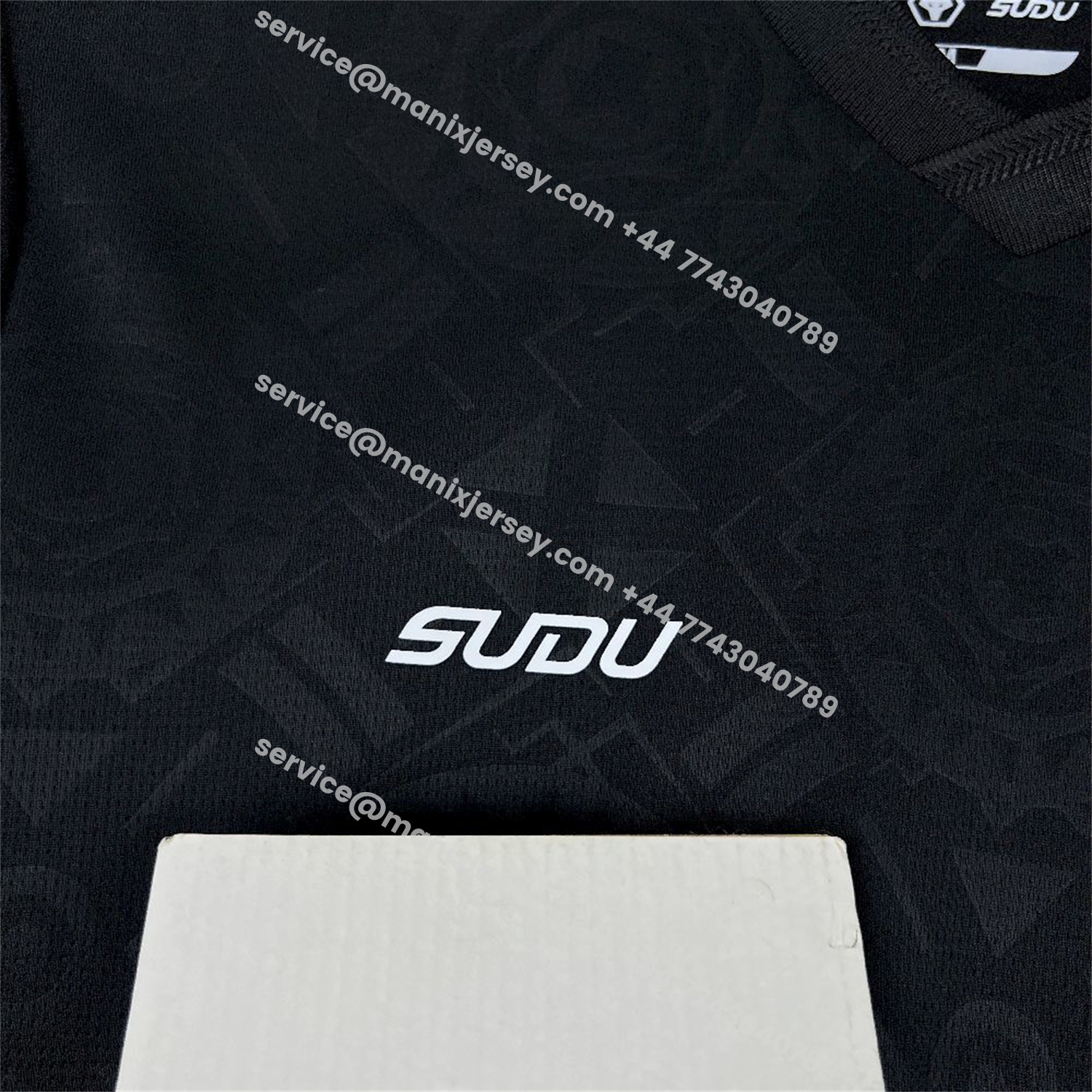 ManixJersey.com | Wolverhampton Wanderers Wolves 25-26 Goalkeeper Black Jersey - Fans Version -Customize Name, Number and Patch | Worldwide Shipping