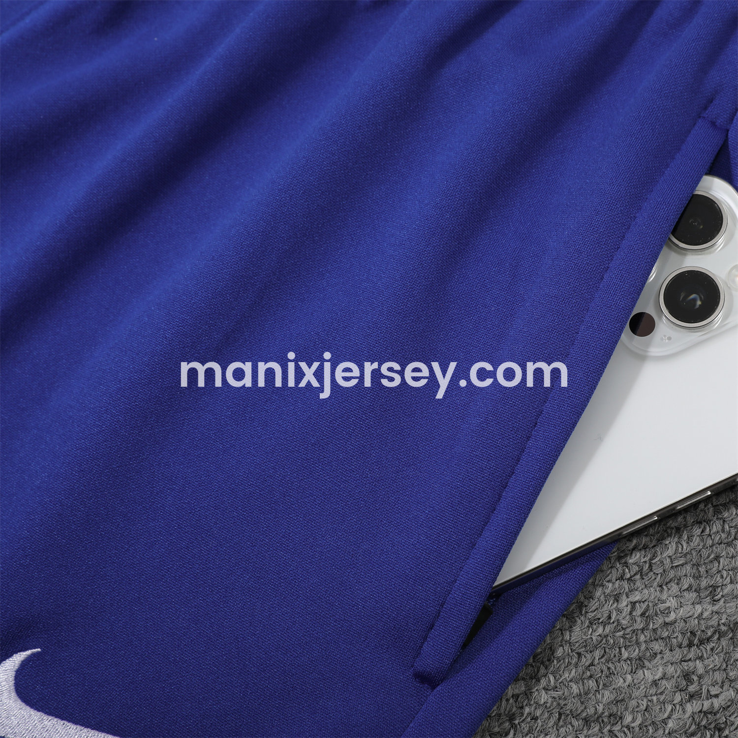 ManixJersey.com | France 25-26 POLO Short-Sleeve Training Set - Blue Top and Pants -Customize Name, Number and Patch | Worldwide Shipping