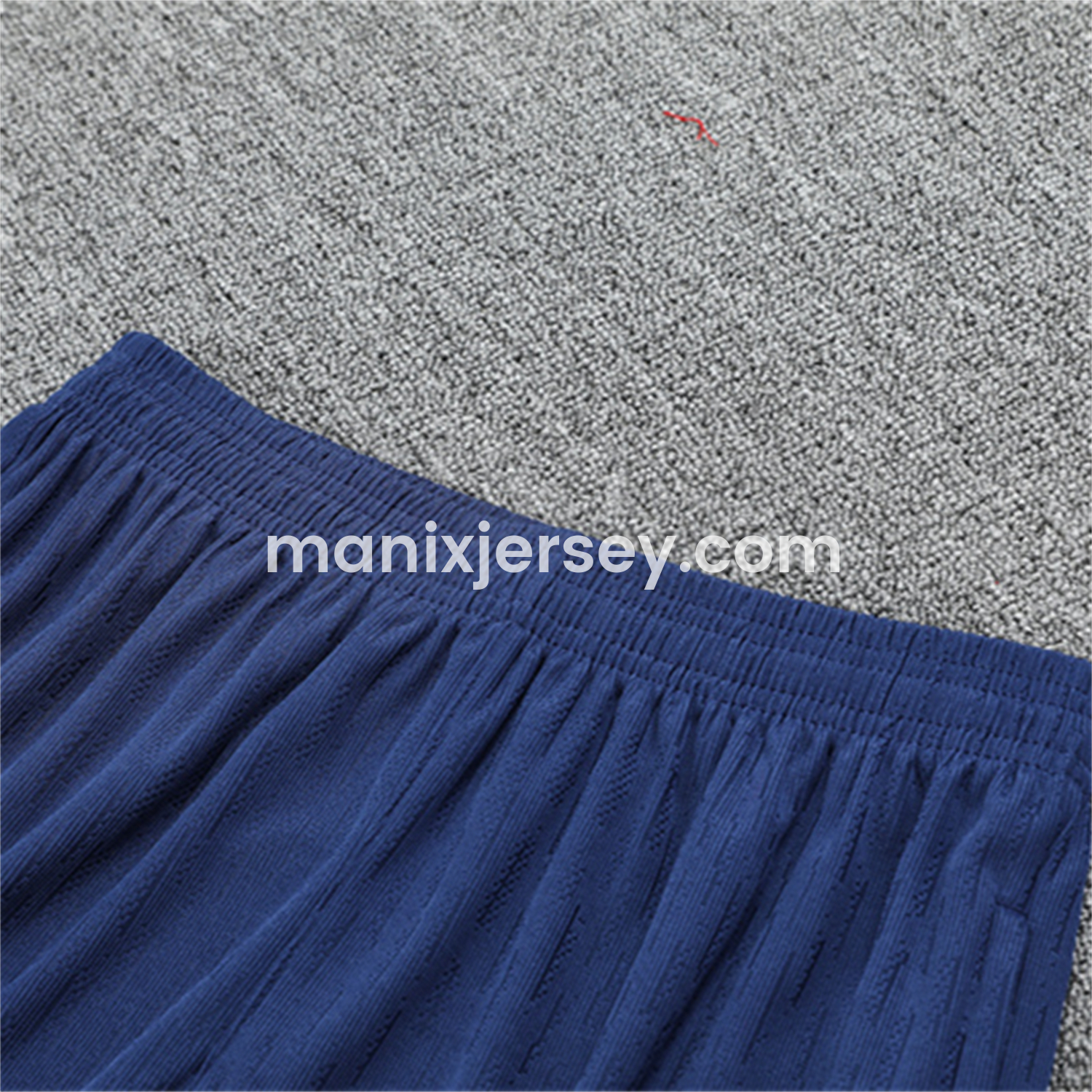 ManixJersey.com | Barcelona 25-26 Long Sleeve Training Set - Player Version - Light Yellow Top and Blue Pants -Customize Name, Number and Patch | Worldwide Shipping