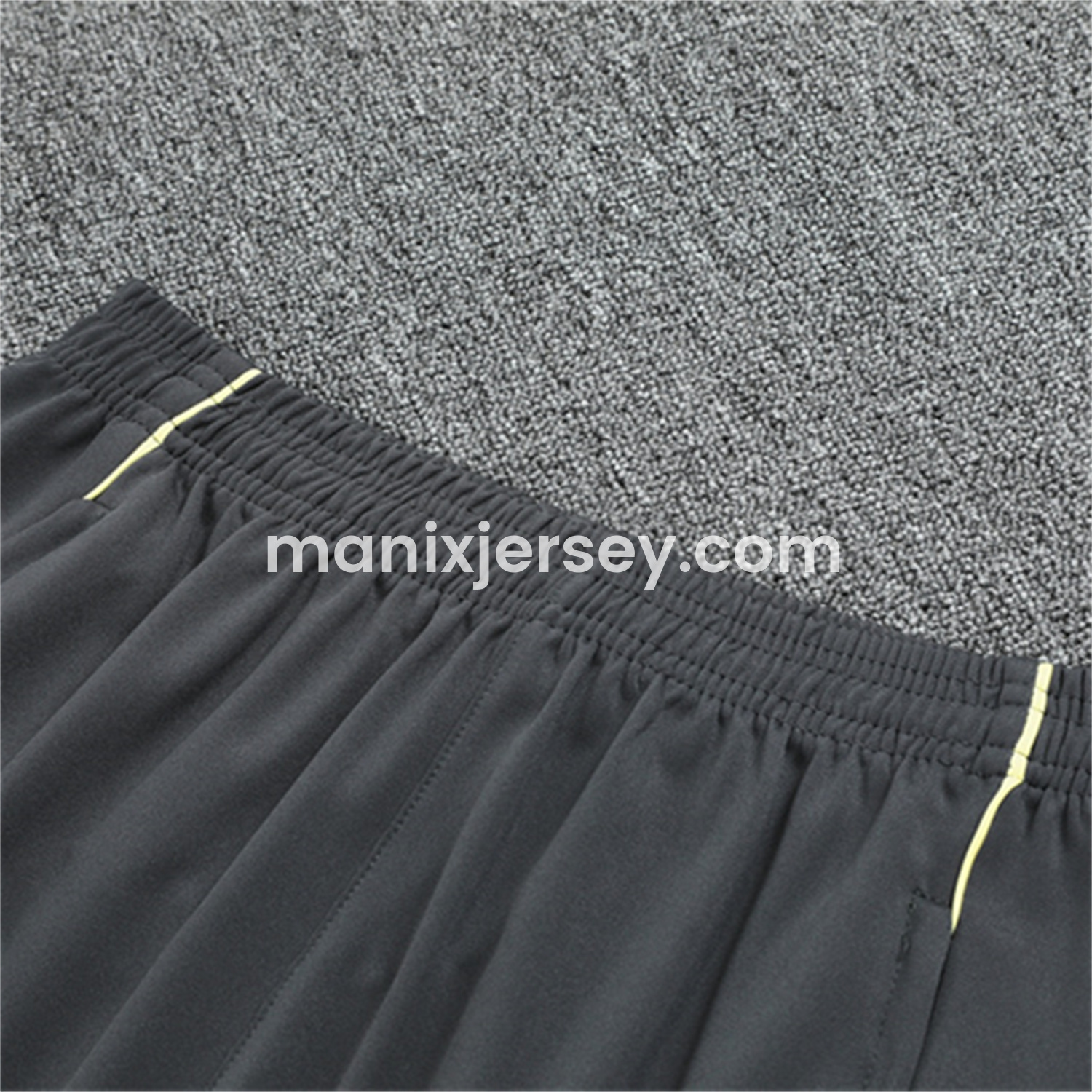 ManixJersey.com | Real Madrid 25-26 Kid Long Sleeves Training Set - Gray Top & Gray Pants -Customize Name, Number and Patch | Worldwide Shipping