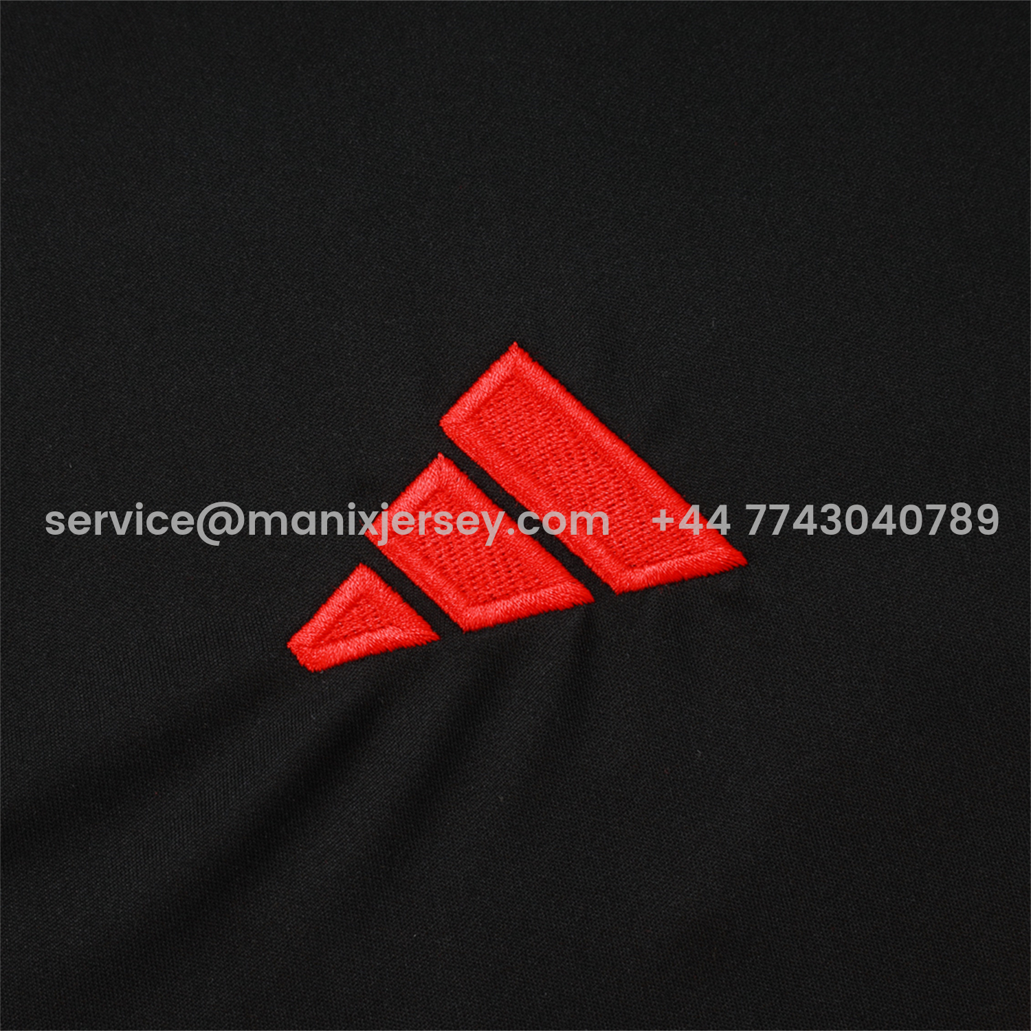 ManixJersey.com | Liver.pool 25-26 Vest Training Set - Black Vest & Black Shorts -Customize Name, Number and Patch | Worldwide Shipping