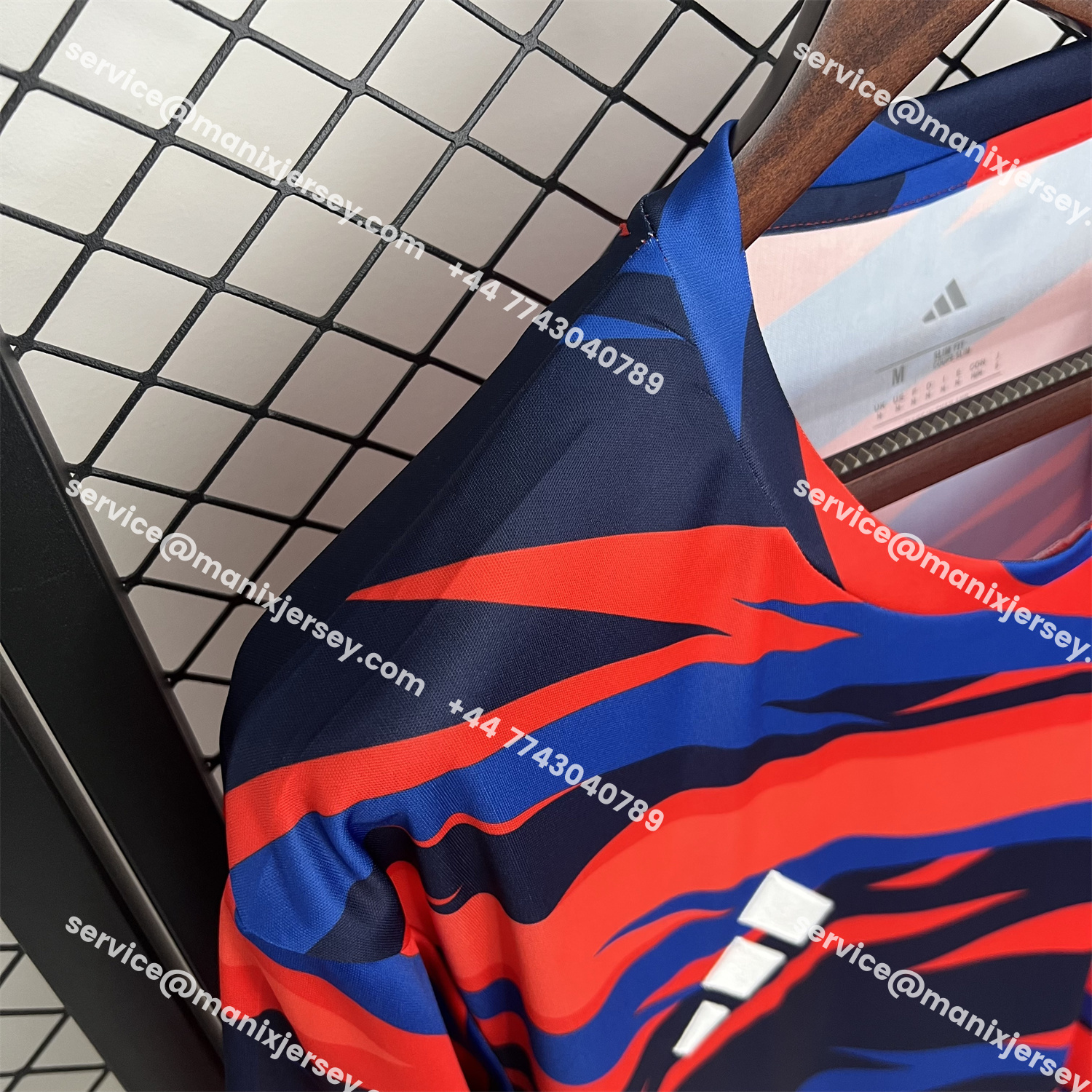 ManixJersey.com | Universidad de Chile 25-26 Red Training Jersey - Fans Version -Customize Name, Number and Patch | Worldwide Shipping