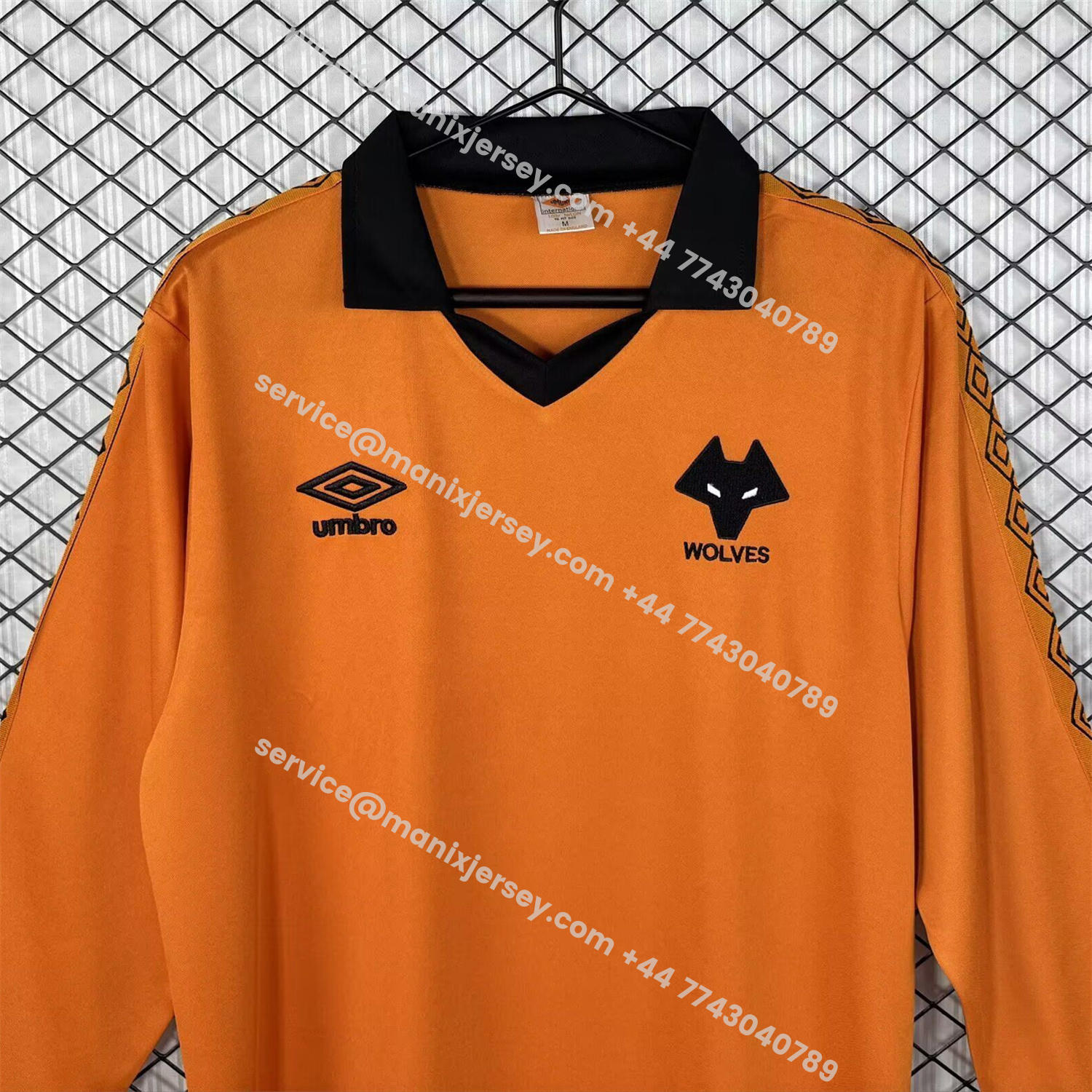 ManixJersey.com | Retro Wolverhampton Wanderers Wolves 1979-82 Home Long Sleeves Jersey - Fans Version -Customize Name, Number and Patch | Worldwide Shipping