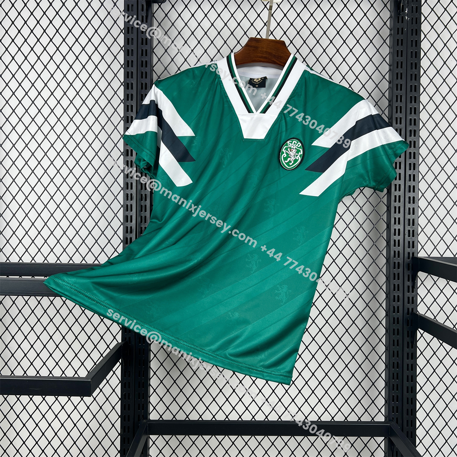 ManixJersey.com | Sporting CP 25-26 Retro Style Green Special Jersey - Fans Version -Customize Name, Number and Patch | Worldwide Shipping
