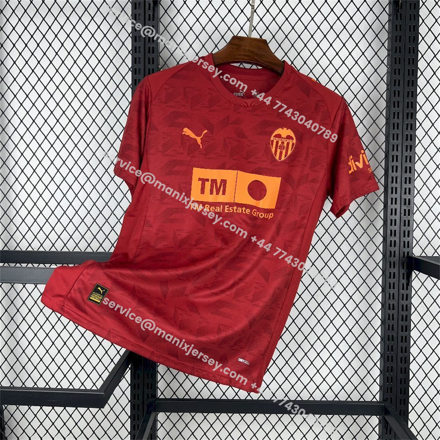 ManixJersey.com | Valencia 25-26 Away Jersey - Fans Version -Customize Name, Number and Patch | Worldwide Shipping