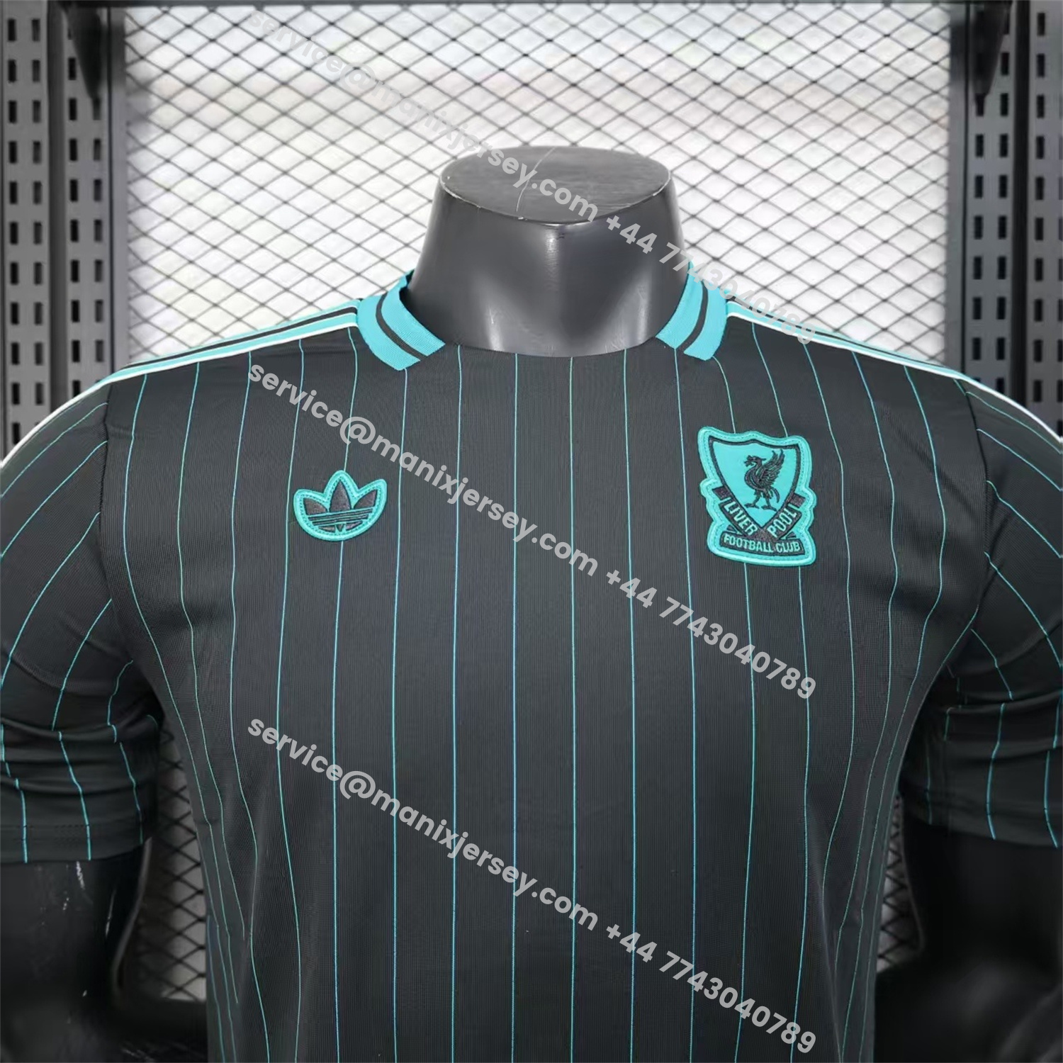 ManixJersey.com | Liver.pool 25-26 Icon Range Travel Special Edition Black Jersey - Player Version -Customize Name, Number and Patch | Worldwide Shipping