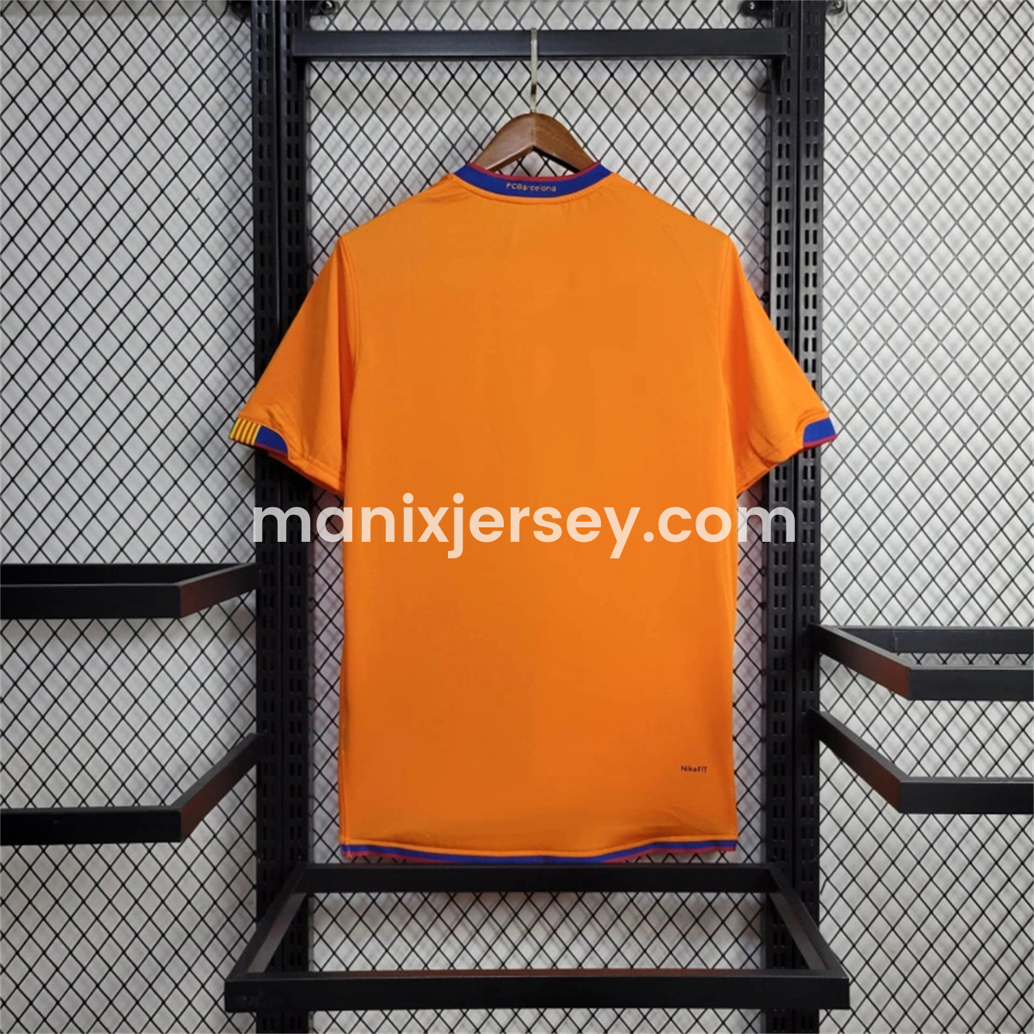 ManixJersey.com | Retro Barcelona 06-07 Away Jersey -Customize Name, Number and Patch | Worldwide Shipping