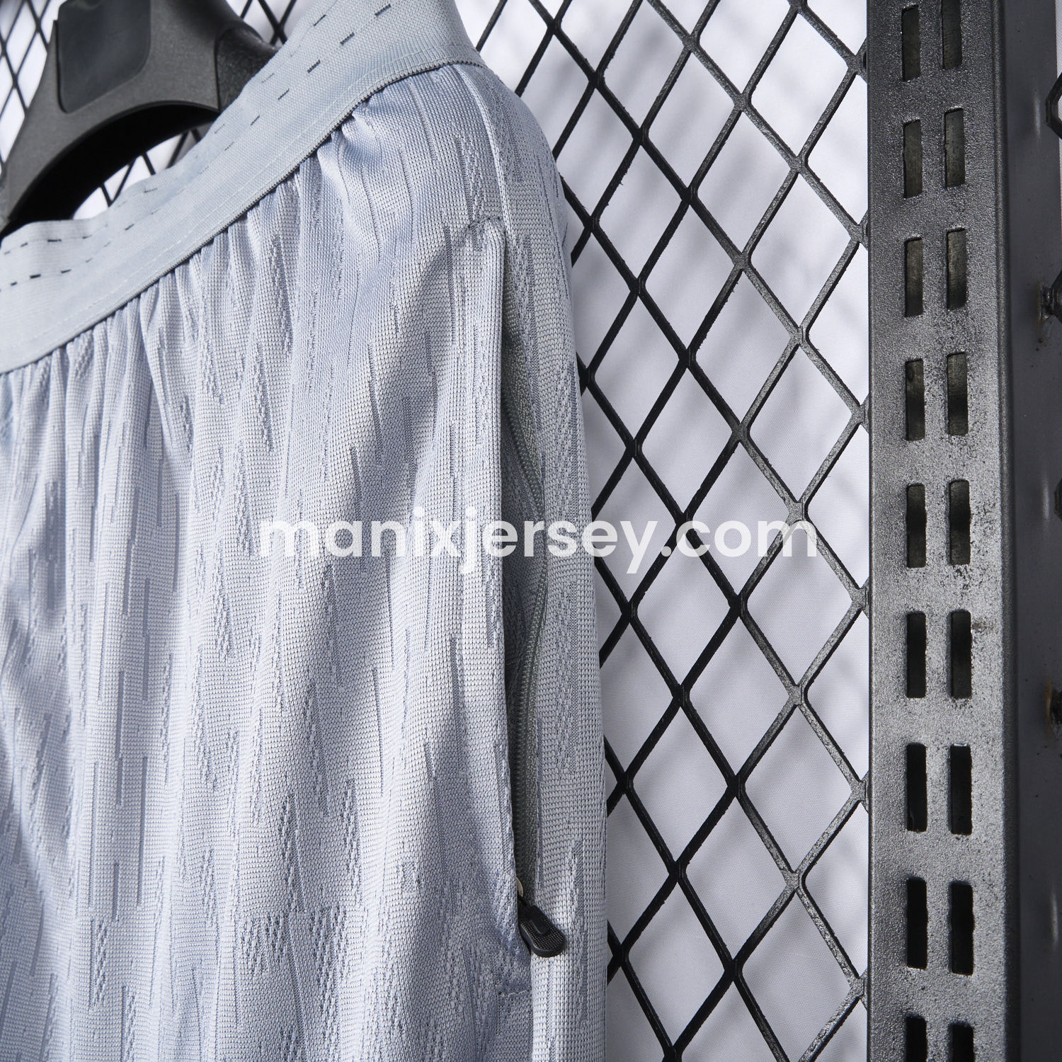 ManixJersey.com | Atletico Madrid 24-25 Light Grey Training Pants - Player Version -Customize Name, Number and Patch | Worldwide Shipping