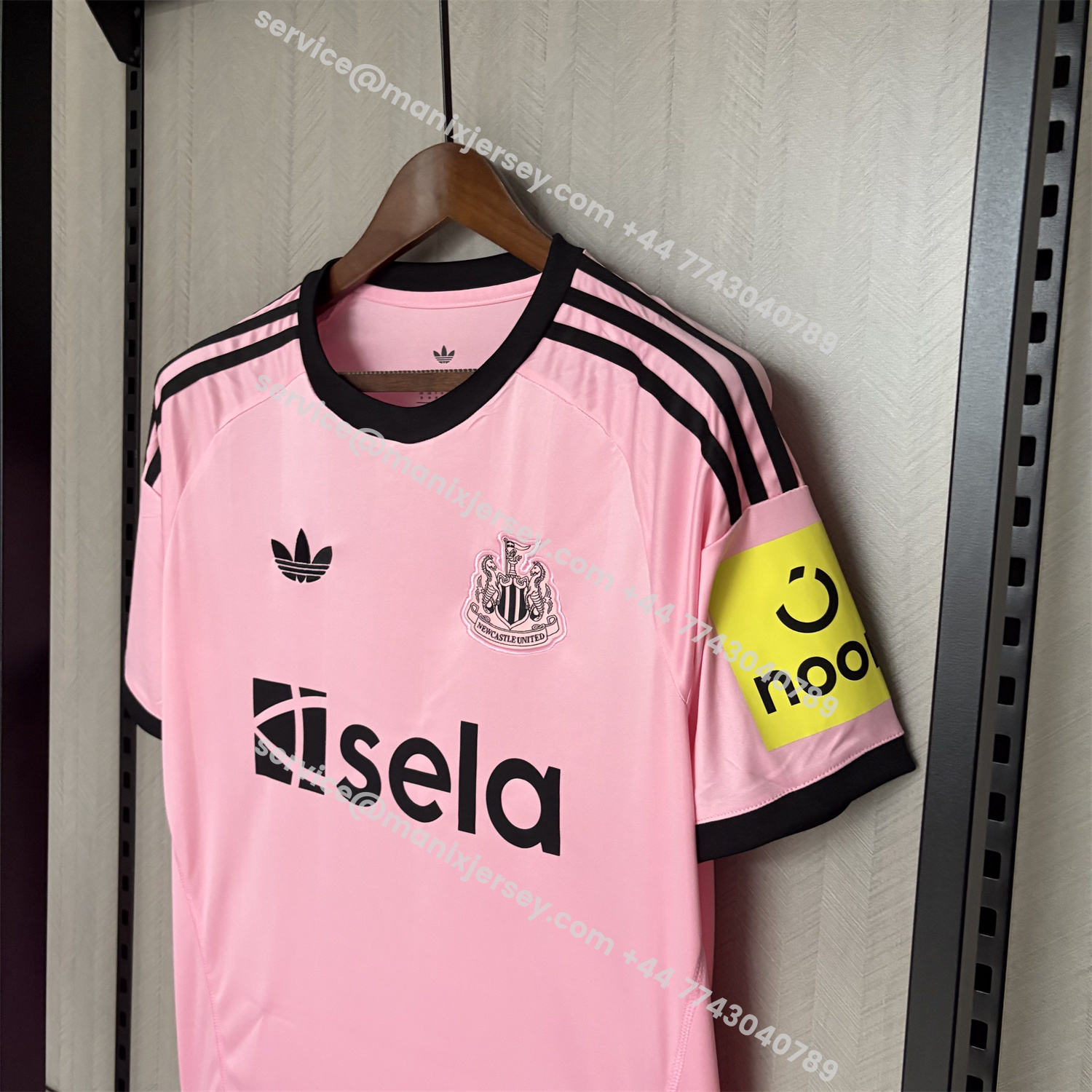 ManixJersey.com | Newcastle United 25-26 Pink Special Jersey - Fans Version -Customize Name, Number and Patch | Worldwide Shipping