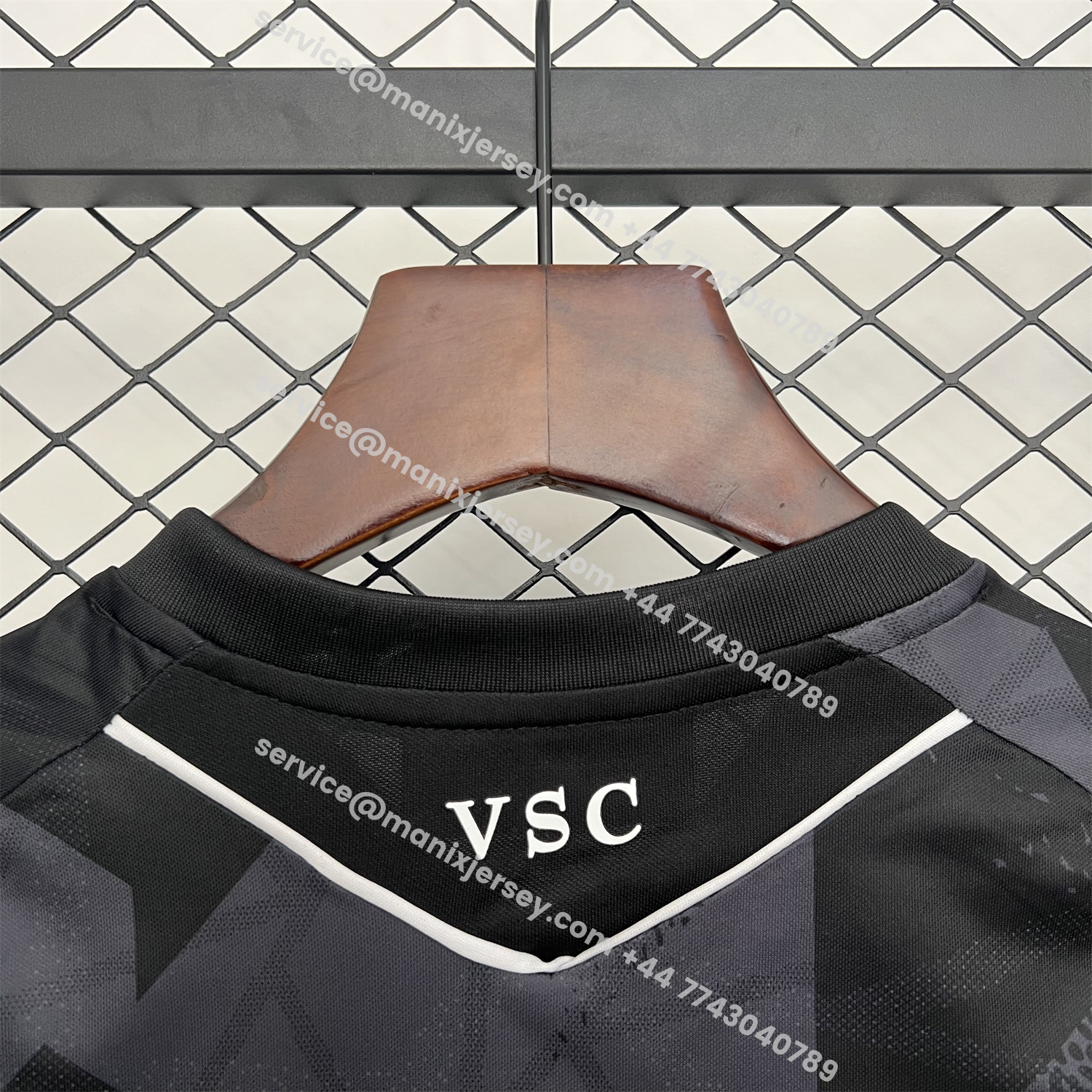 ManixJersey.com | Guimarães 25-26 Away Kids Kit -Customize Name, Number and Patch | Worldwide Shipping