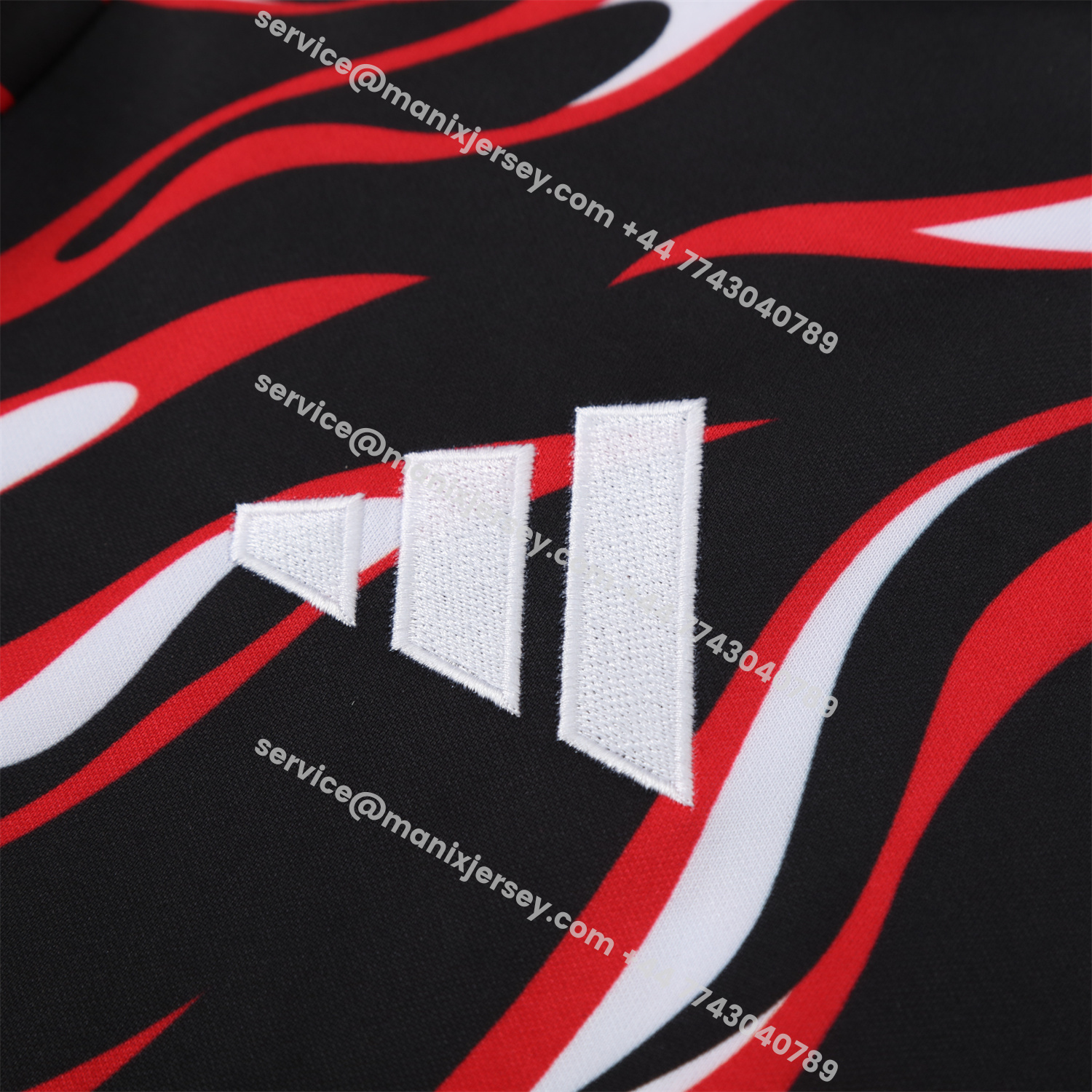 ManixJersey.com | Manchester United 25-26 Traning Hoodie Set - Flowing Red Hoodie With Black Pants -Customize Name, Number and Patch | Worldwide Shipping