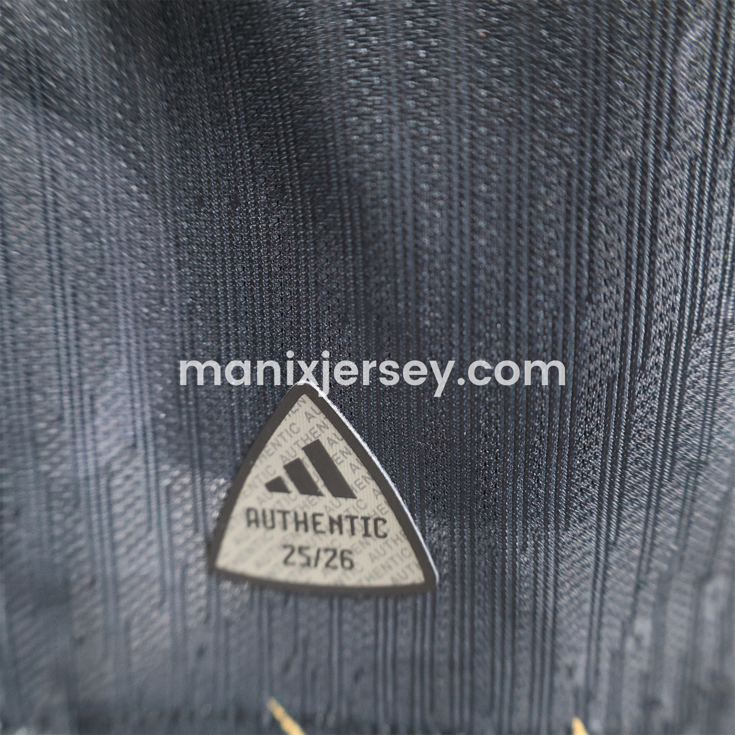 ManixJersey.com | Liver.pool 25-26 Orange Liver.pool Bird Black Special Jersey - Player Version -Customize Name, Number and Patch | Worldwide Shipping