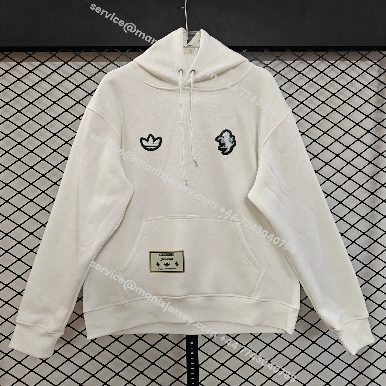 ManixJersey.com | Juventus 25-26 Originals Terrace Icon Unisex Pullover Hoodie -Customize Name, Number and Patch | Worldwide Shipping