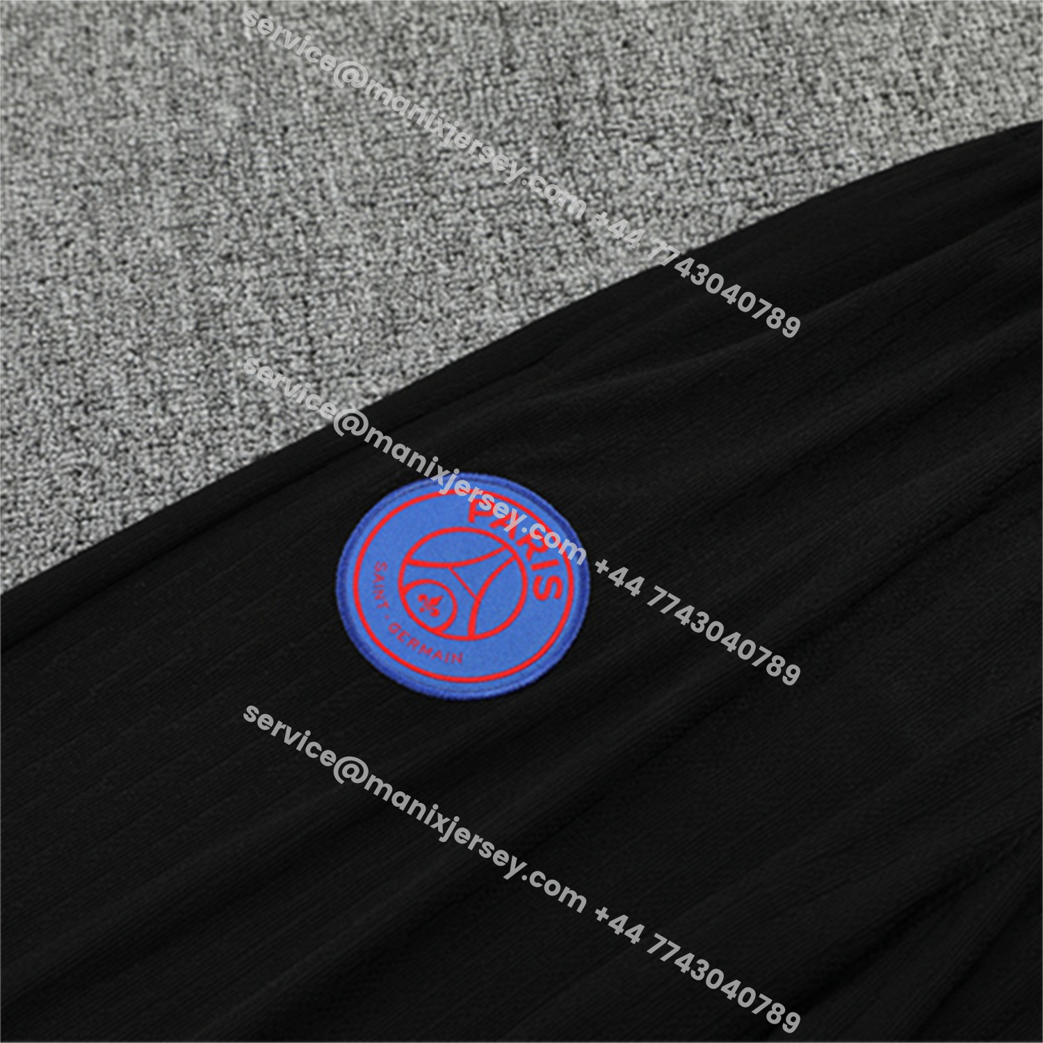 ManixJersey.com | Paris Saint-Germain PSG 25-26 Kids Long Sleeve Training Set - Player Version - Black Top and Black Pants -Customize Name, Number and Patch | Worldwide Shipping