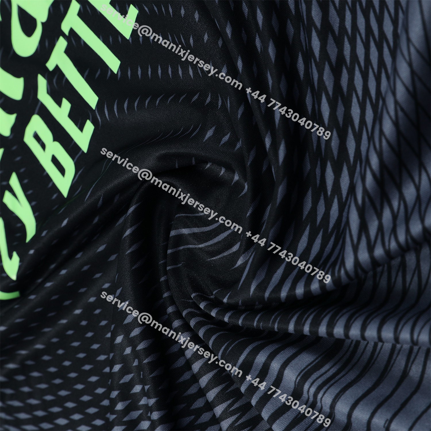 ManixJersey.com | Real Madrid 25-26 Long-Sleeve Training Set - Deep Gray Top & Gray Shorts -Customize Name, Number and Patch | Worldwide Shipping