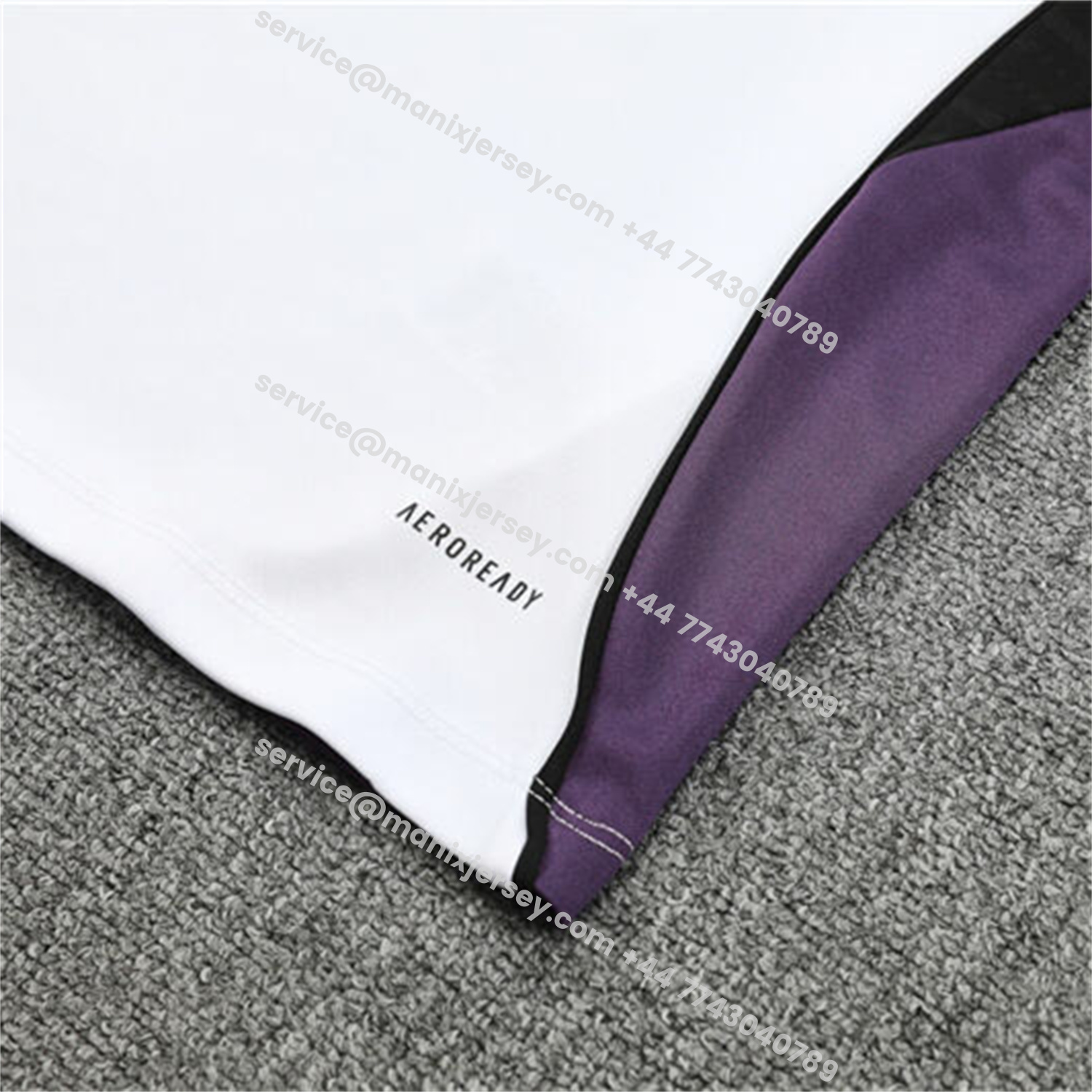 ManixJersey.com | Manchester United 25-26 Long Sleeve Training Set - White Top & Black Pants -Customize Name, Number and Patch | Worldwide Shipping