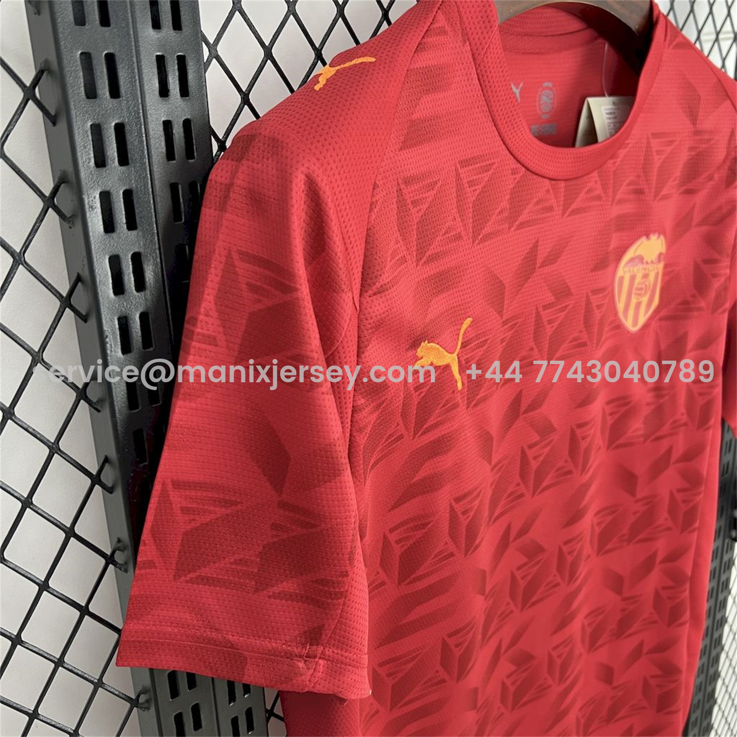 ManixJersey.com | Valencia 25-26 Away Unsponsored Jersey - Fans Version -Customize Name, Number and Patch | Worldwide Shipping