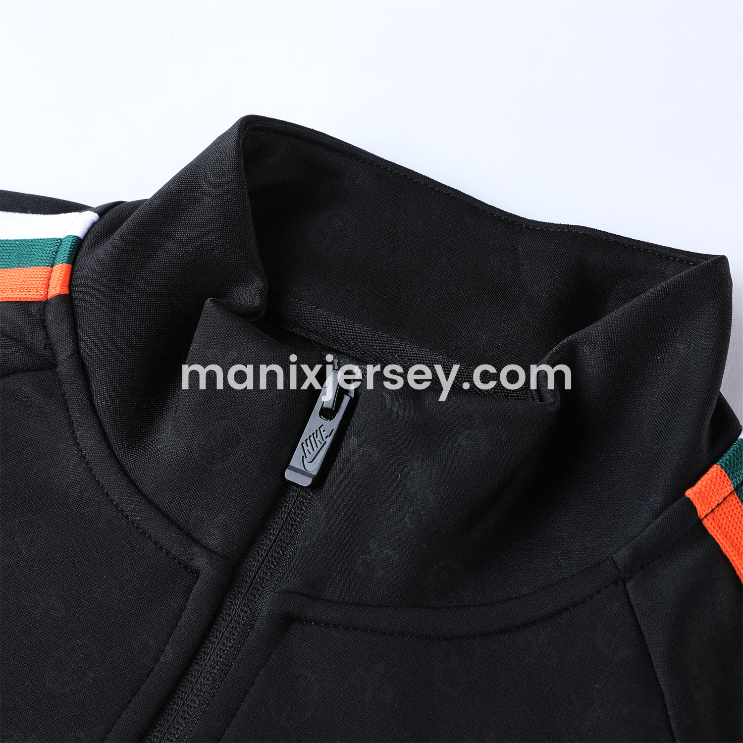 ManixJersey.com | Liver.pool 24-25 Jacket Training Tracksuit - Black -Customize Name, Number and Patch | Worldwide Shipping