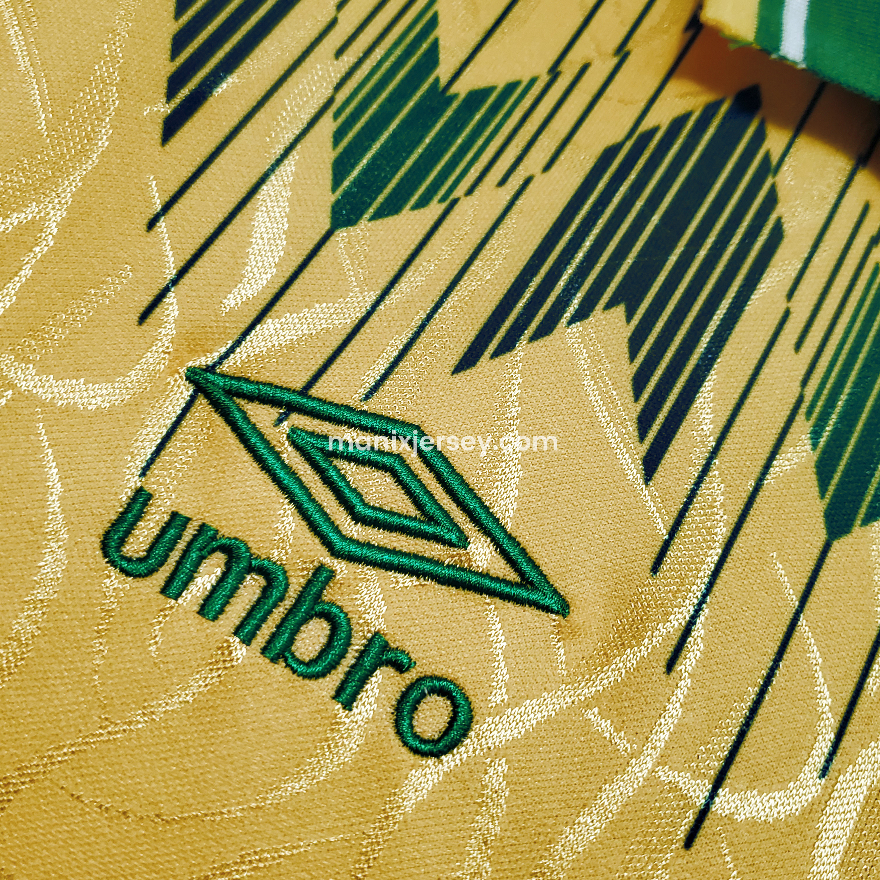 ManixJersey.com | Retro Celtic 1988-91 Away Stadium Jersey -Customize Name, Number and Patch | Worldwide Shipping