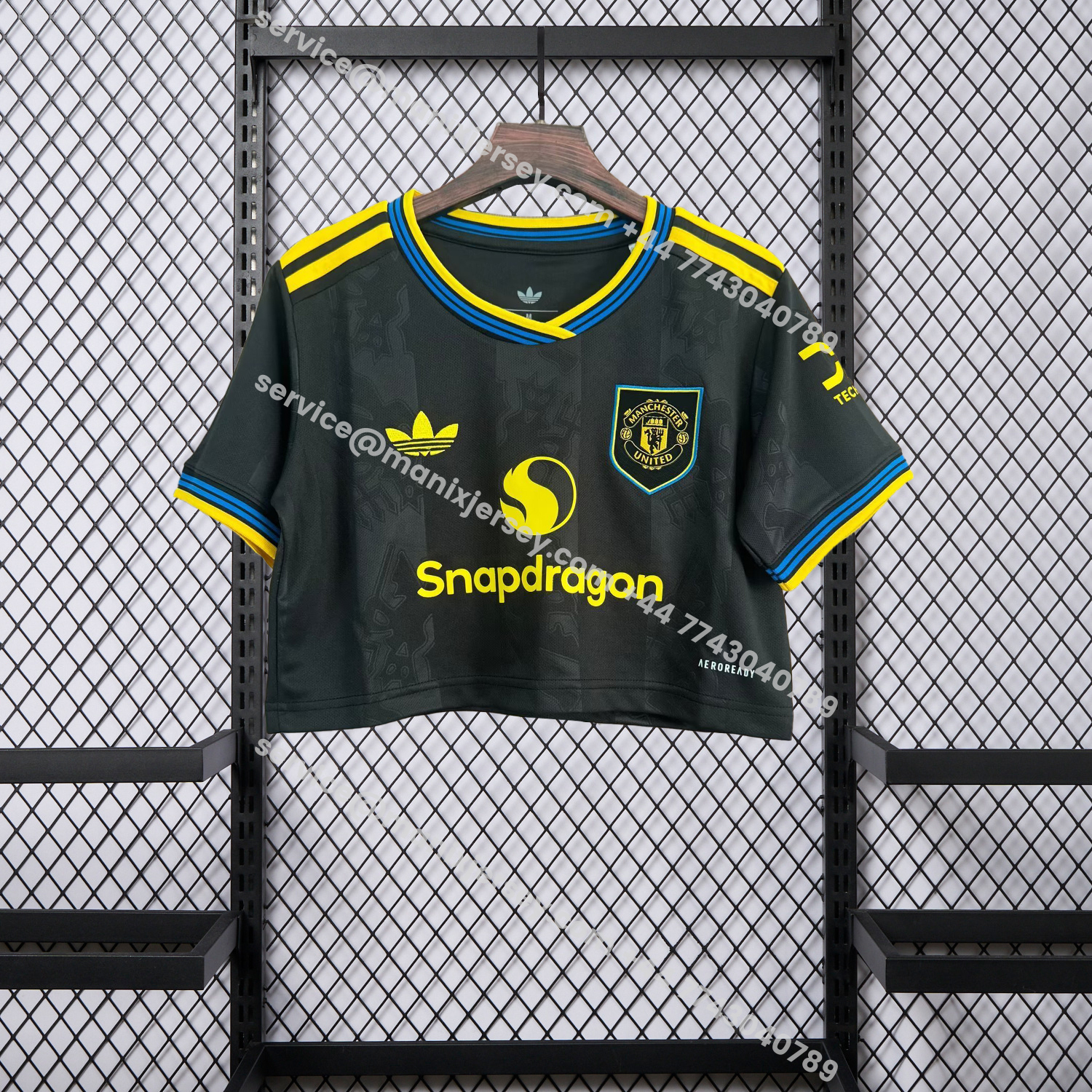 ManixJersey.com | Women's Manchester United 25-26 Third Cropped Jersey -Customize Name, Number and Patch | Worldwide Shipping