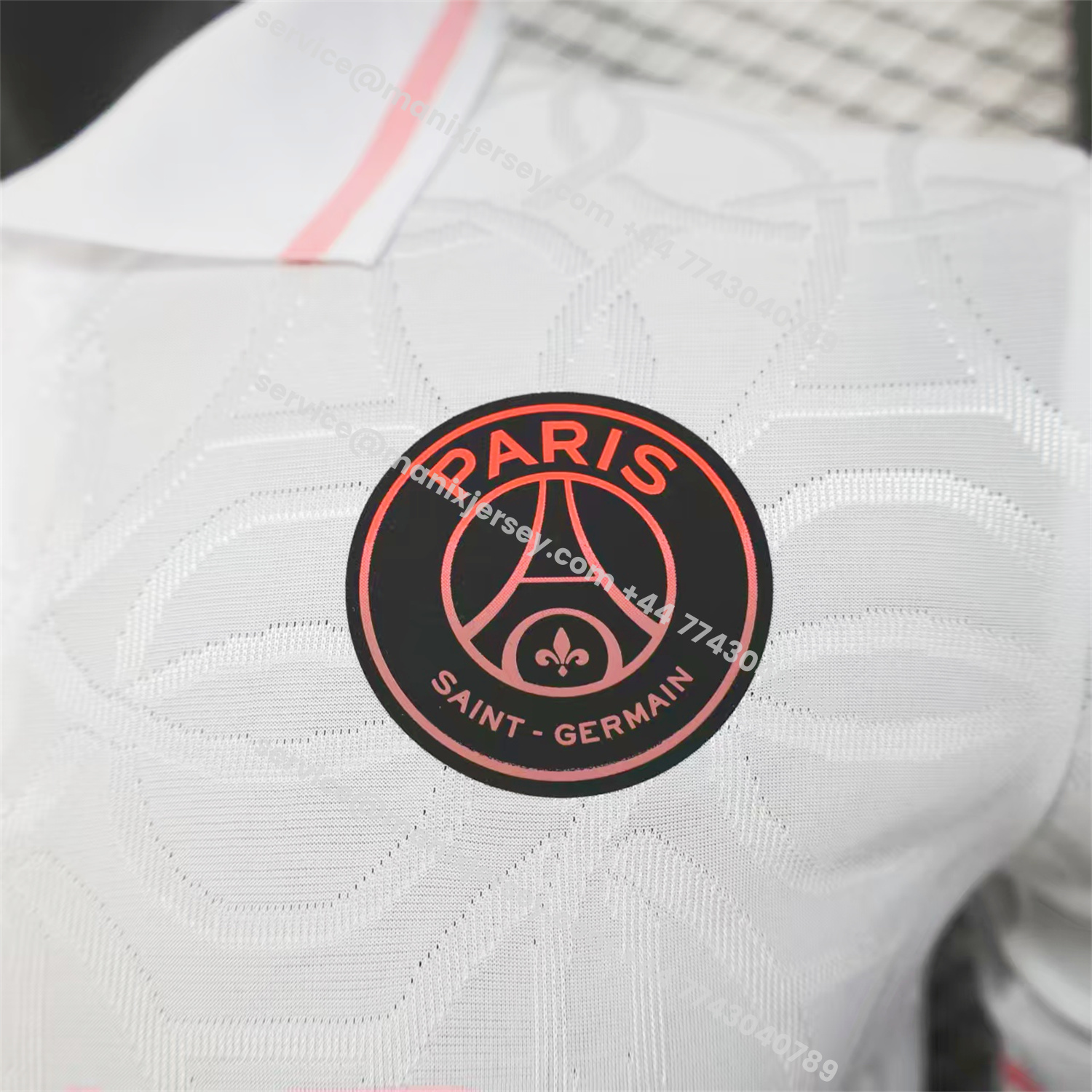 ManixJersey.com | Paris Saint-Germain PSG 25-26 White And Pink Pre-Match Training Jersey - Player Version -Customize Name, Number and Patch | Worldwide Shipping