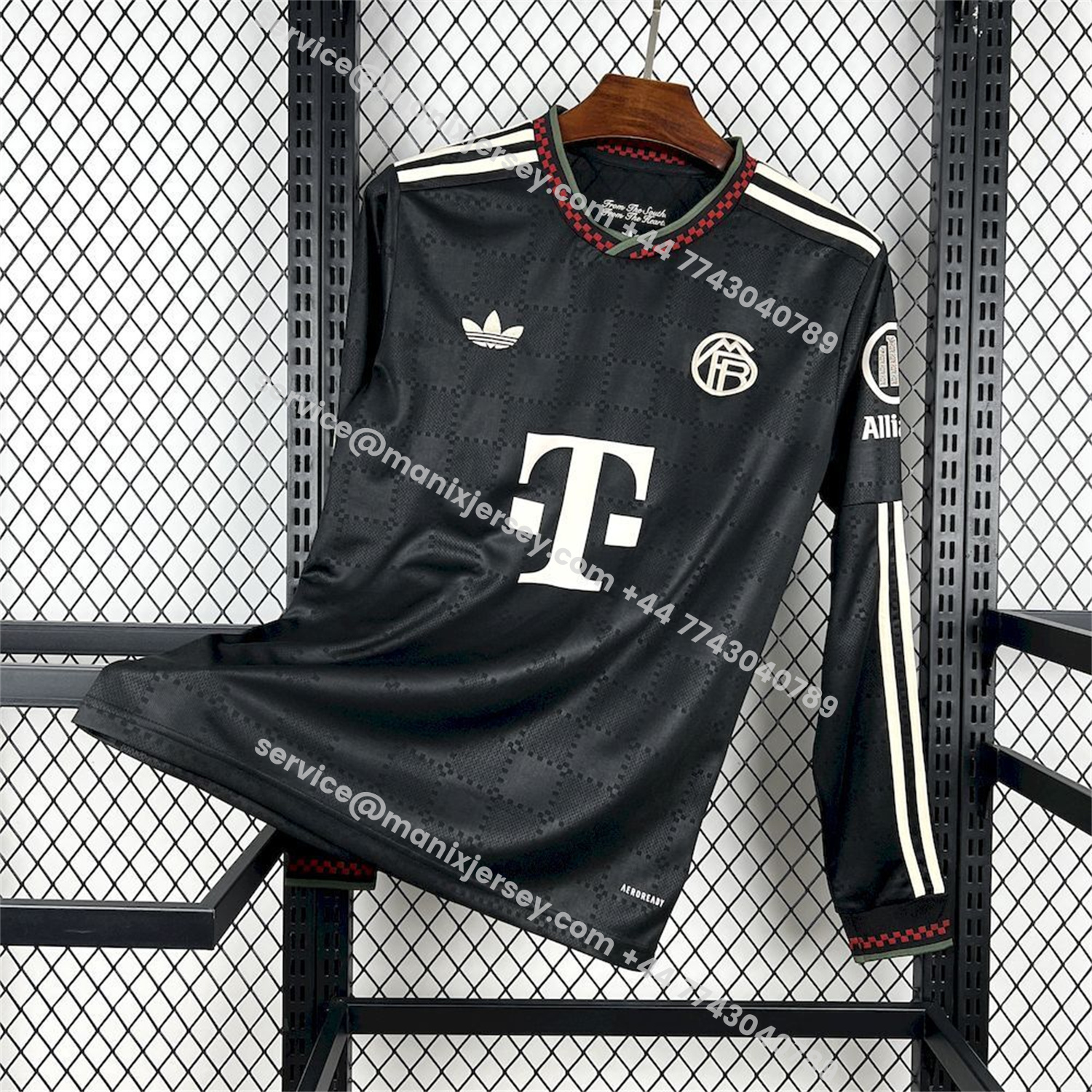 ManixJersey.com | Bayern Munich 25-26 Third Long Sleeves Jersey - Fans Version -Customize Name, Number and Patch | Worldwide Shipping