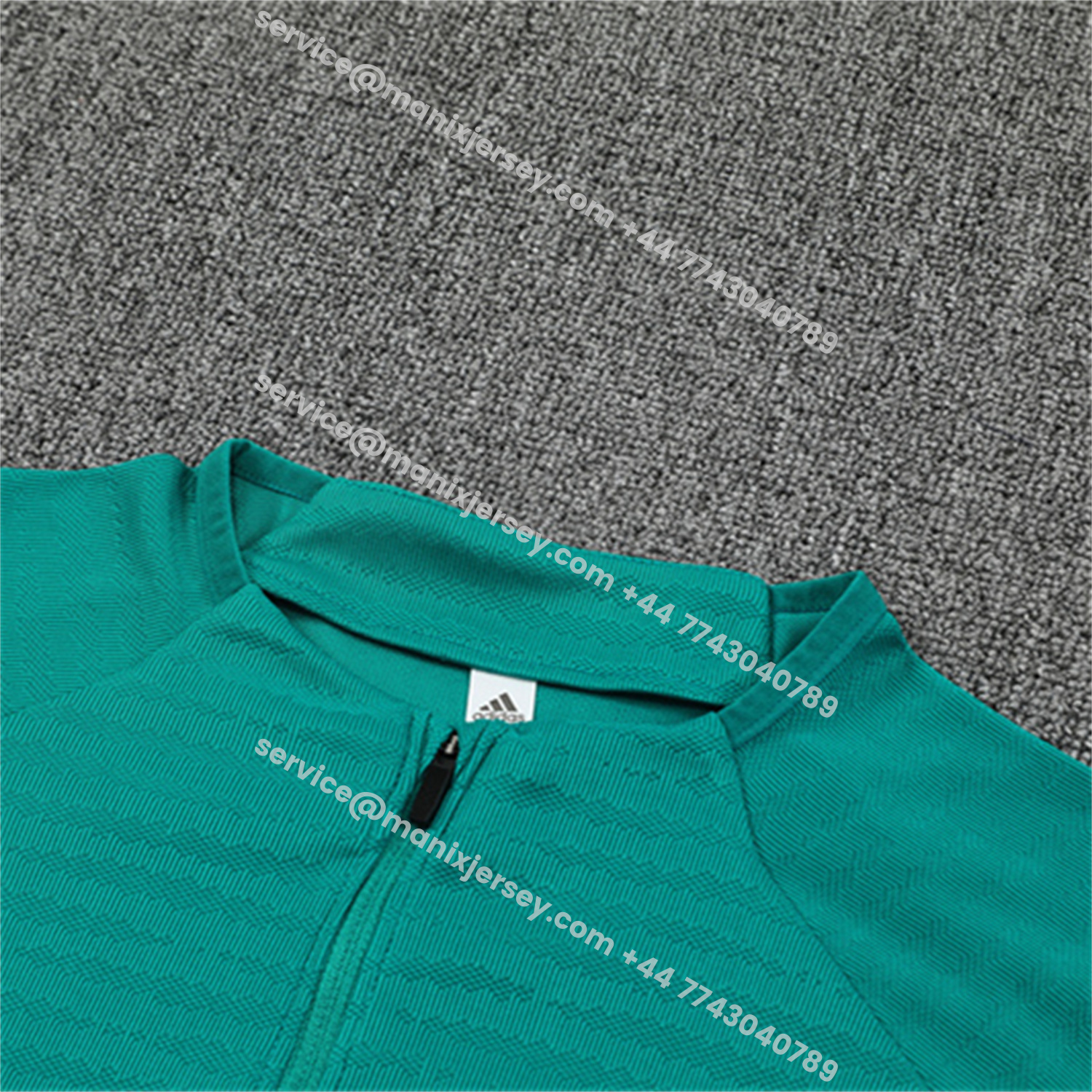 ManixJersey.com | Liver.pool 25-26 Kids Long Sleeve Training Set - Player Version - Green Top and Black Pants -Customize Name, Number and Patch | Worldwide Shipping
