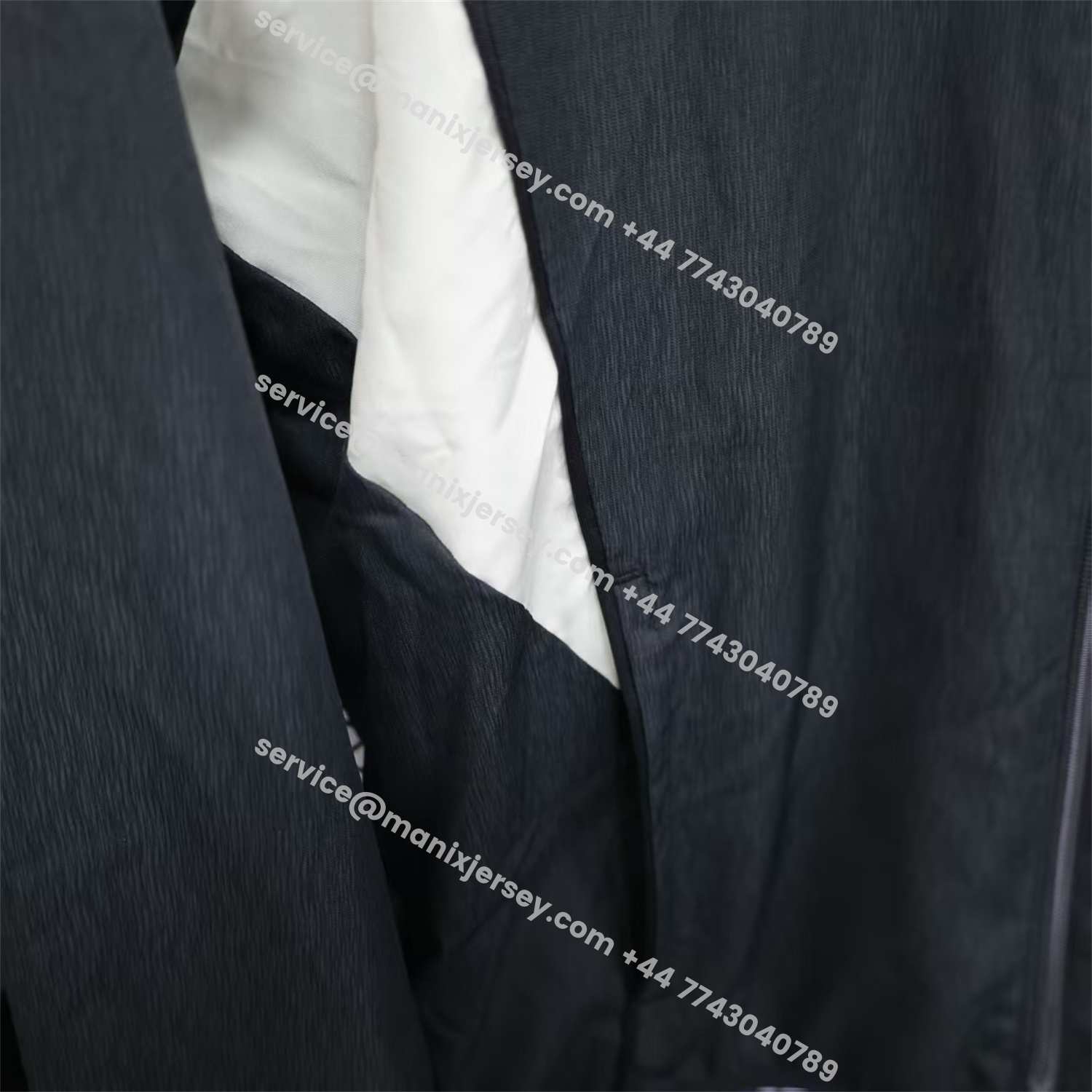 ManixJersey.com | Liver.pool 25-26 Black Windbreaker Jacket - Deep Green -Customize Name, Number and Patch | Worldwide Shipping