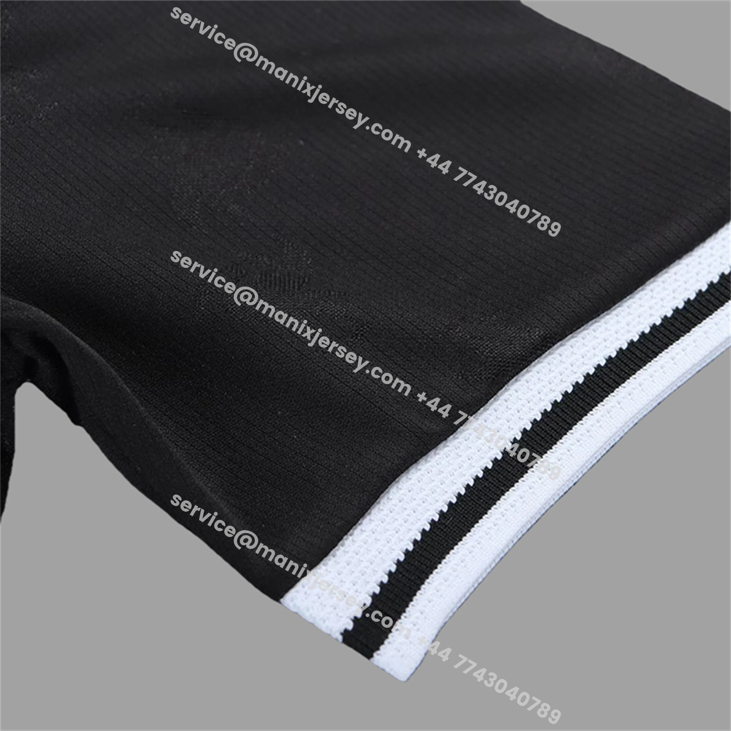 ManixJersey.com | Retro Liver.pool 1996-97 Black Special Kids Kit -Customize Name, Number and Patch | Worldwide Shipping