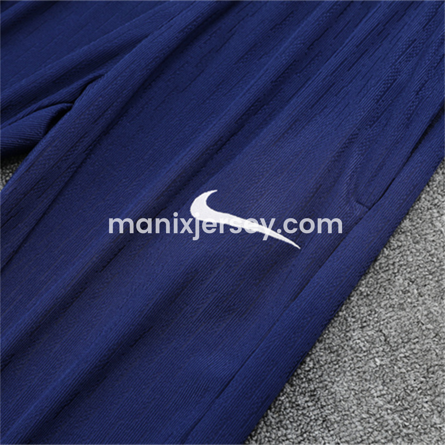 ManixJersey.com | Paris Saint-Germain PSG 25-26 Kid Long Sleeves Training Set - Royal Blue Gray Sleeves Top & Royal Blue Pants -Customize Name, Number and Patch | Worldwide Shipping