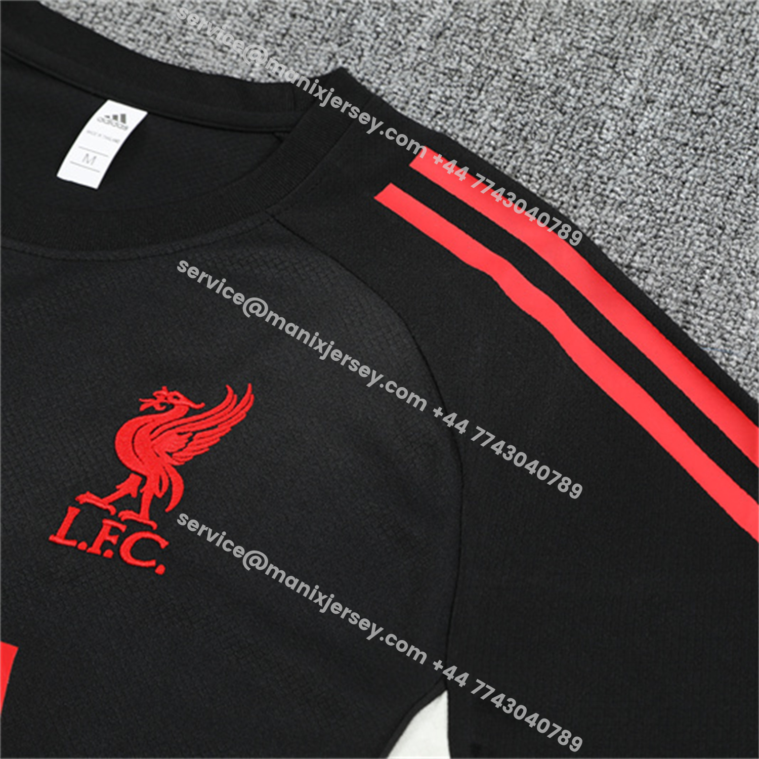 ManixJersey.com | Liver.pool 25-26 Kids Short-Sleeve Training Set - Black Top & Black Shorts -Customize Name, Number and Patch | Worldwide Shipping