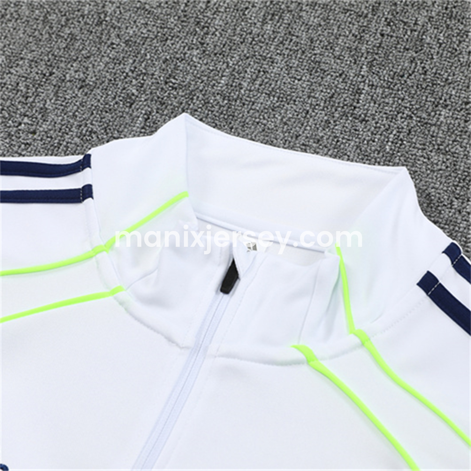 ManixJersey.com | Real Madrid 25-26 Long Sleeve Training Set - Green Line White Top and Blue Pants -Customize Name, Number and Patch | Worldwide Shipping