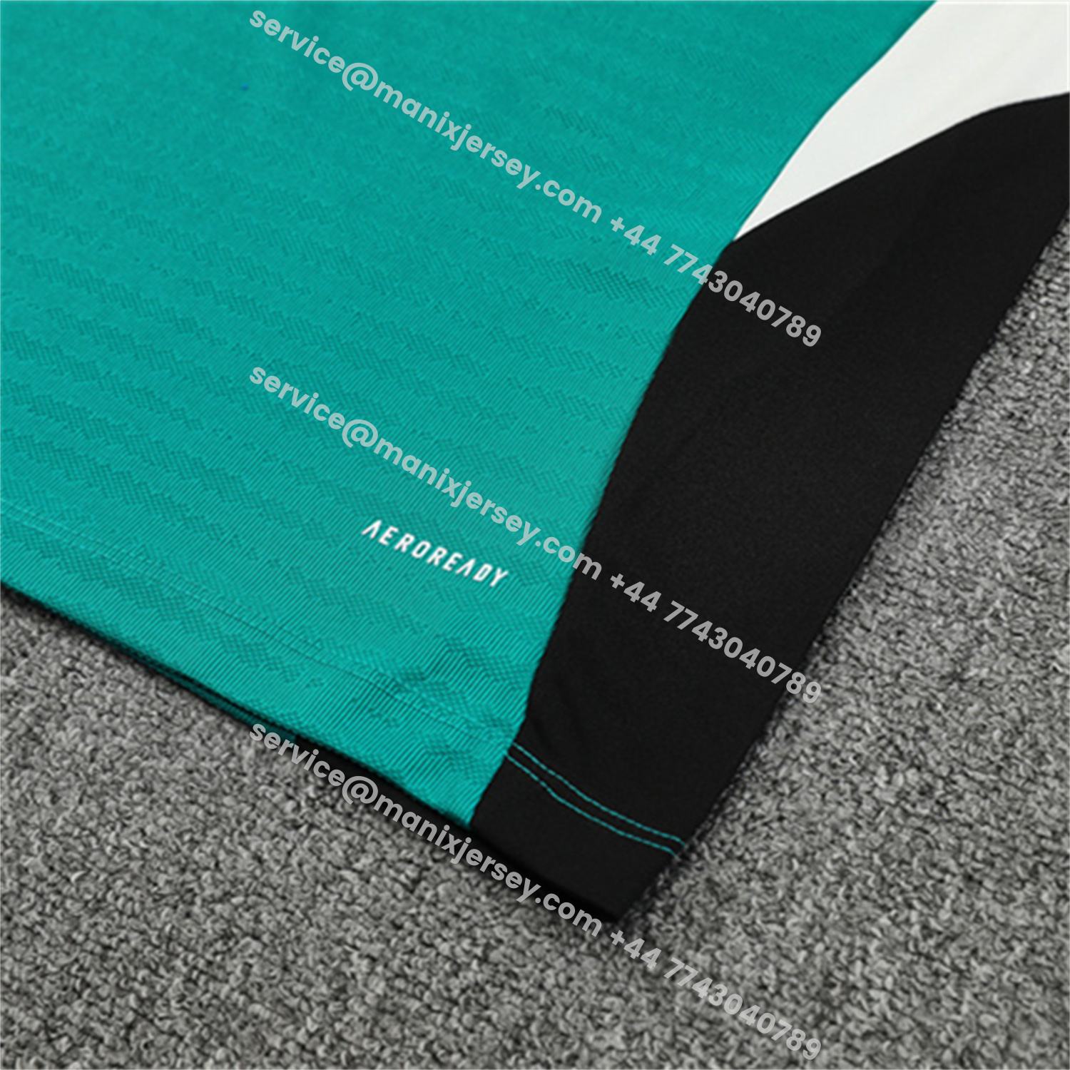 ManixJersey.com | Liver.pool 25-26 Kids Long Sleeve Training Set - Player Version - Green Top and Black Pants -Customize Name, Number and Patch | Worldwide Shipping