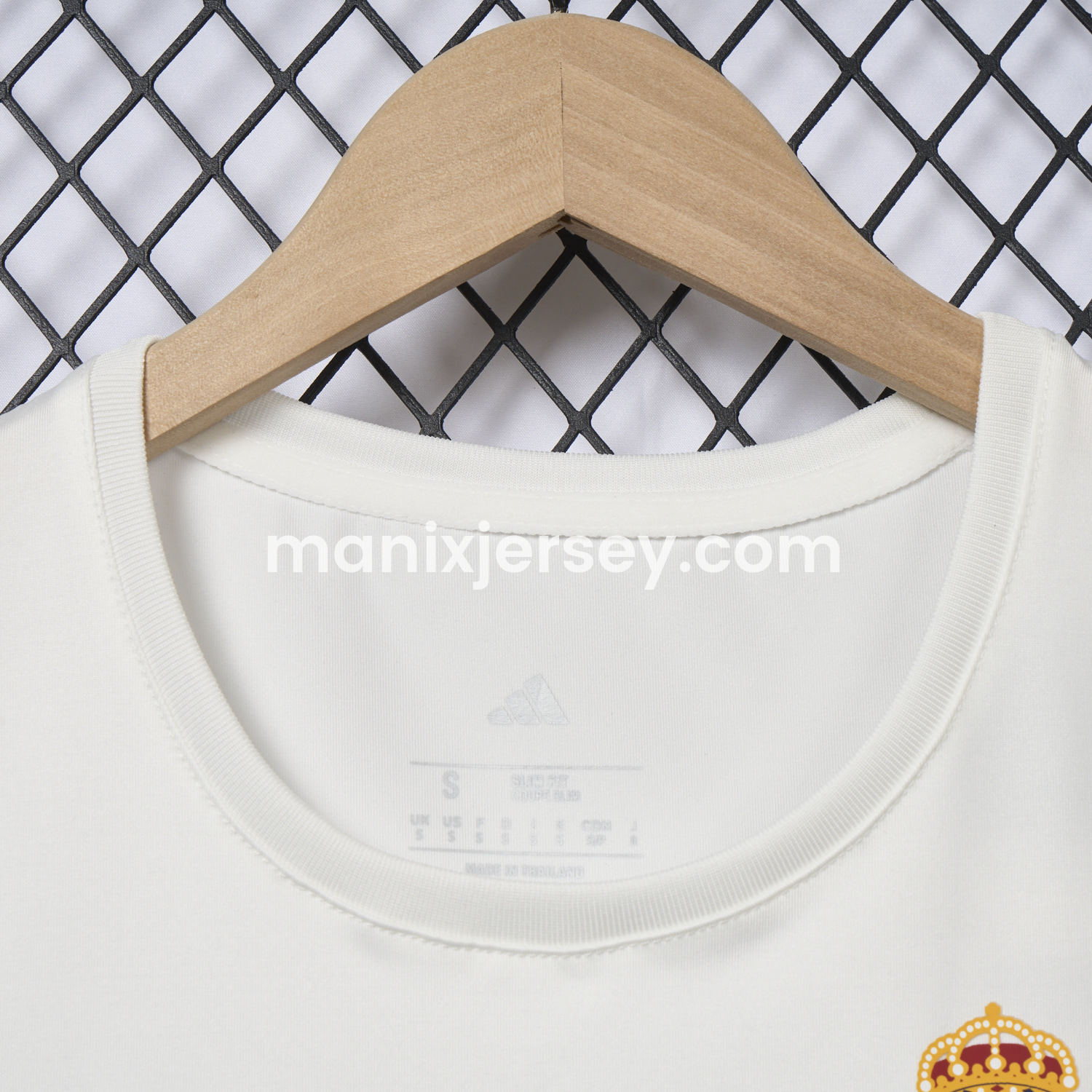 ManixJersey.com | Women's Real Madrid 25-26 Home Yoga Vest -Customize Name, Number and Patch | Worldwide Shipping
