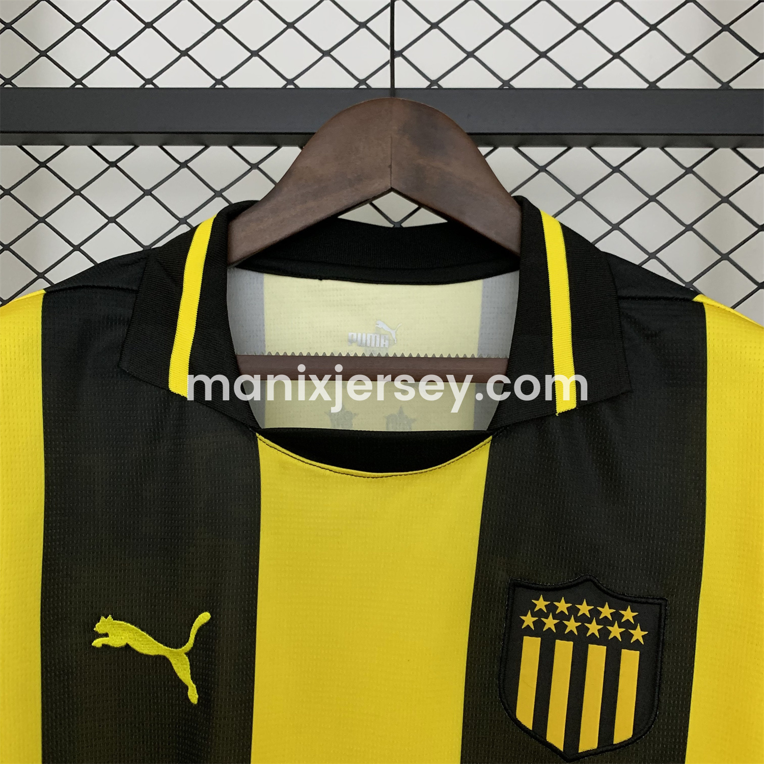 ManixJersey.com | Peñarol 25-26 Home Jersey - Fans Version -Customize Name, Number and Patch | Worldwide Shipping