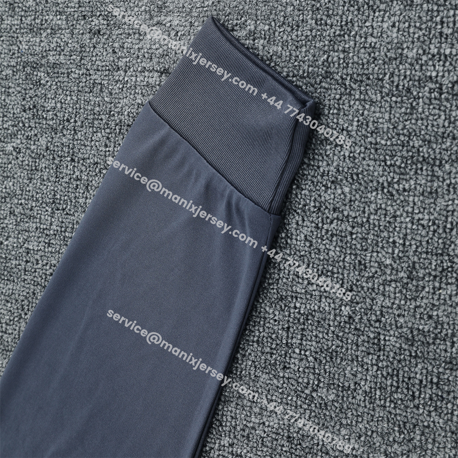 ManixJersey.com | Real Madrid 25-26 Long-Sleeve Training Set - Deep Gray Top & Gray Shorts -Customize Name, Number and Patch | Worldwide Shipping