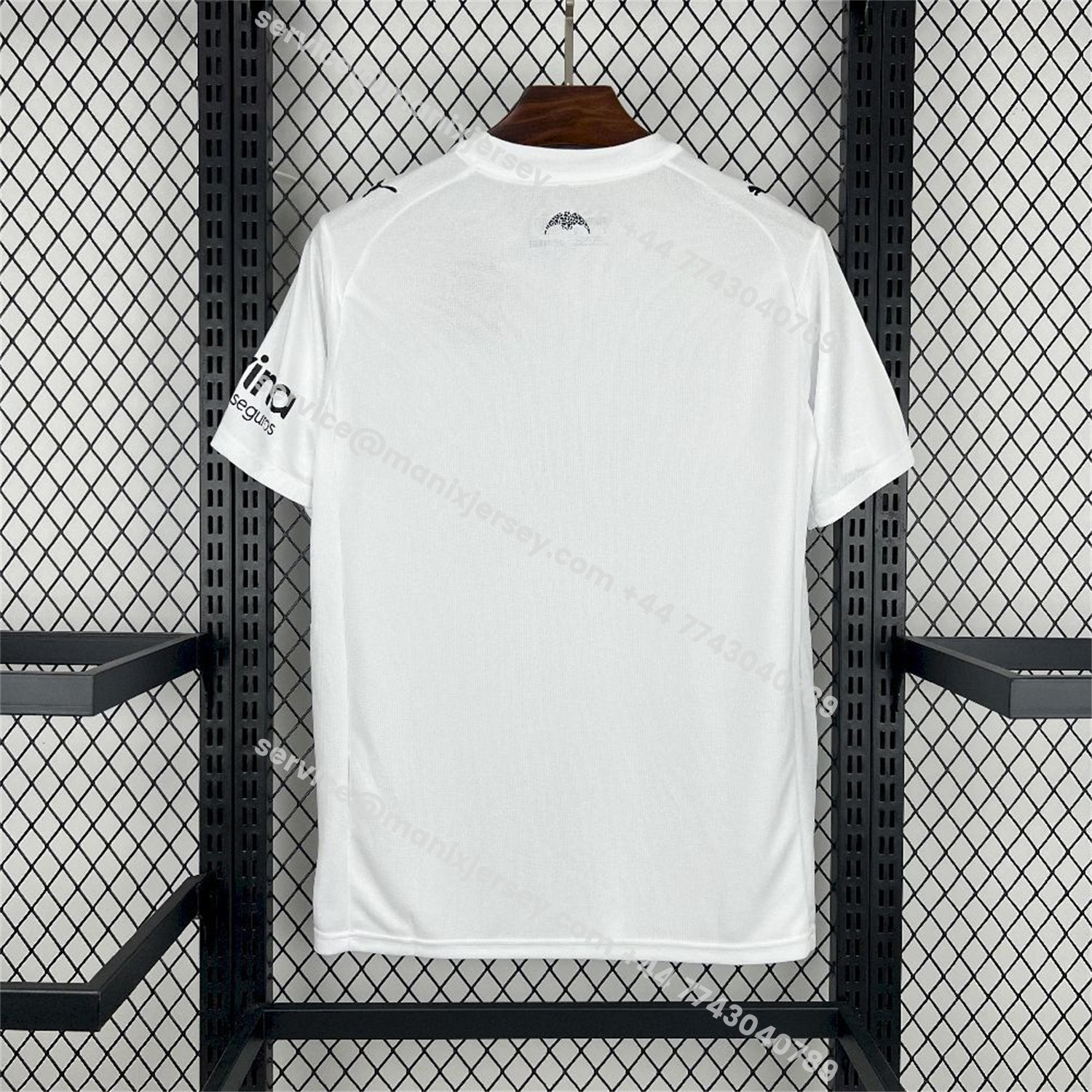 ManixJersey.com | Valencia 25-26 Home Jersey - Fans Version -Customize Name, Number and Patch | Worldwide Shipping