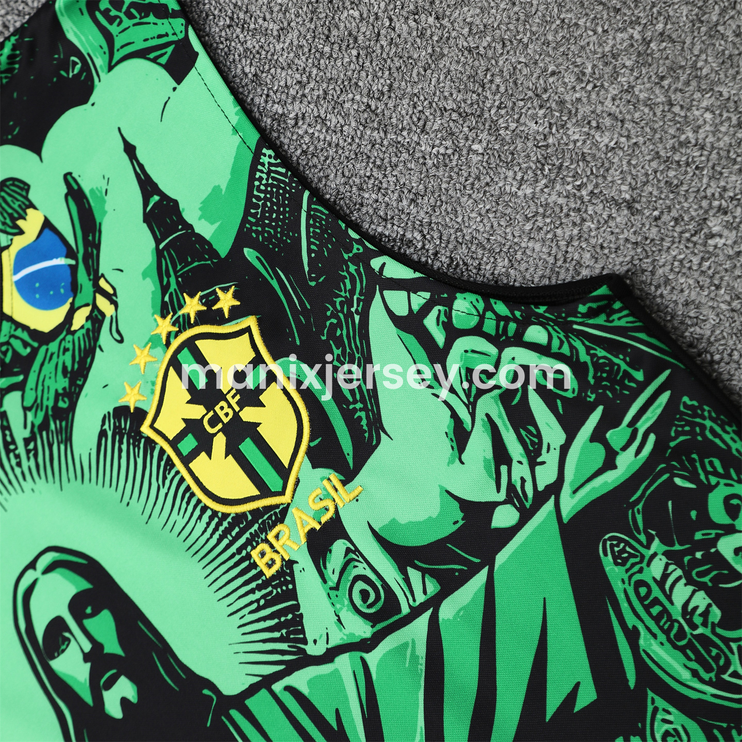 ManixJersey.com | Brazil 25-26 Green Jesus Statue Vest Training Set - Green Vest & Black Shorts -Customize Name, Number and Patch | Worldwide Shipping