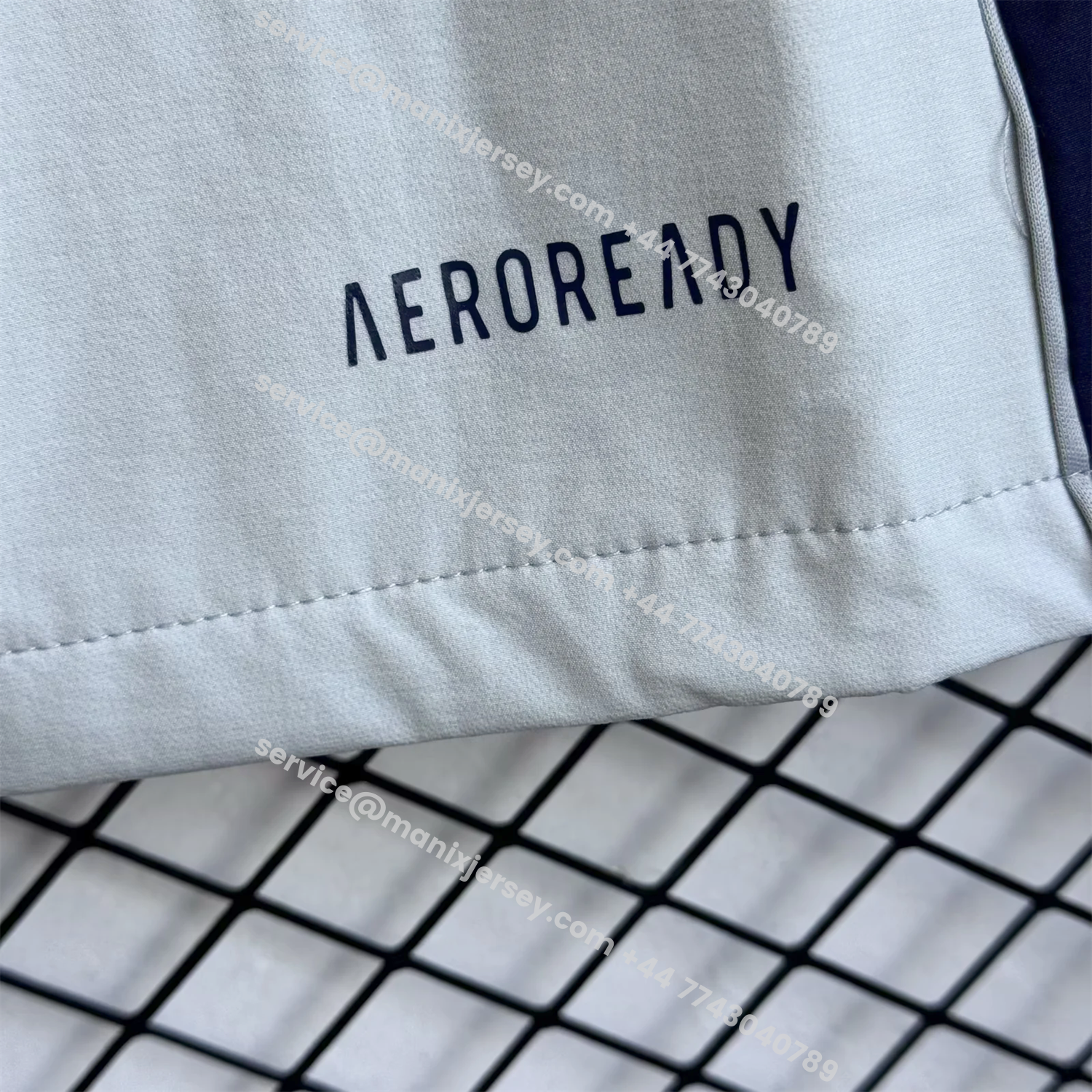 ManixJersey.com | Arsenal 25-26 Windbreaker Training Set - Light Grey Top and Blue Pants -Customize Name, Number and Patch | Worldwide Shipping