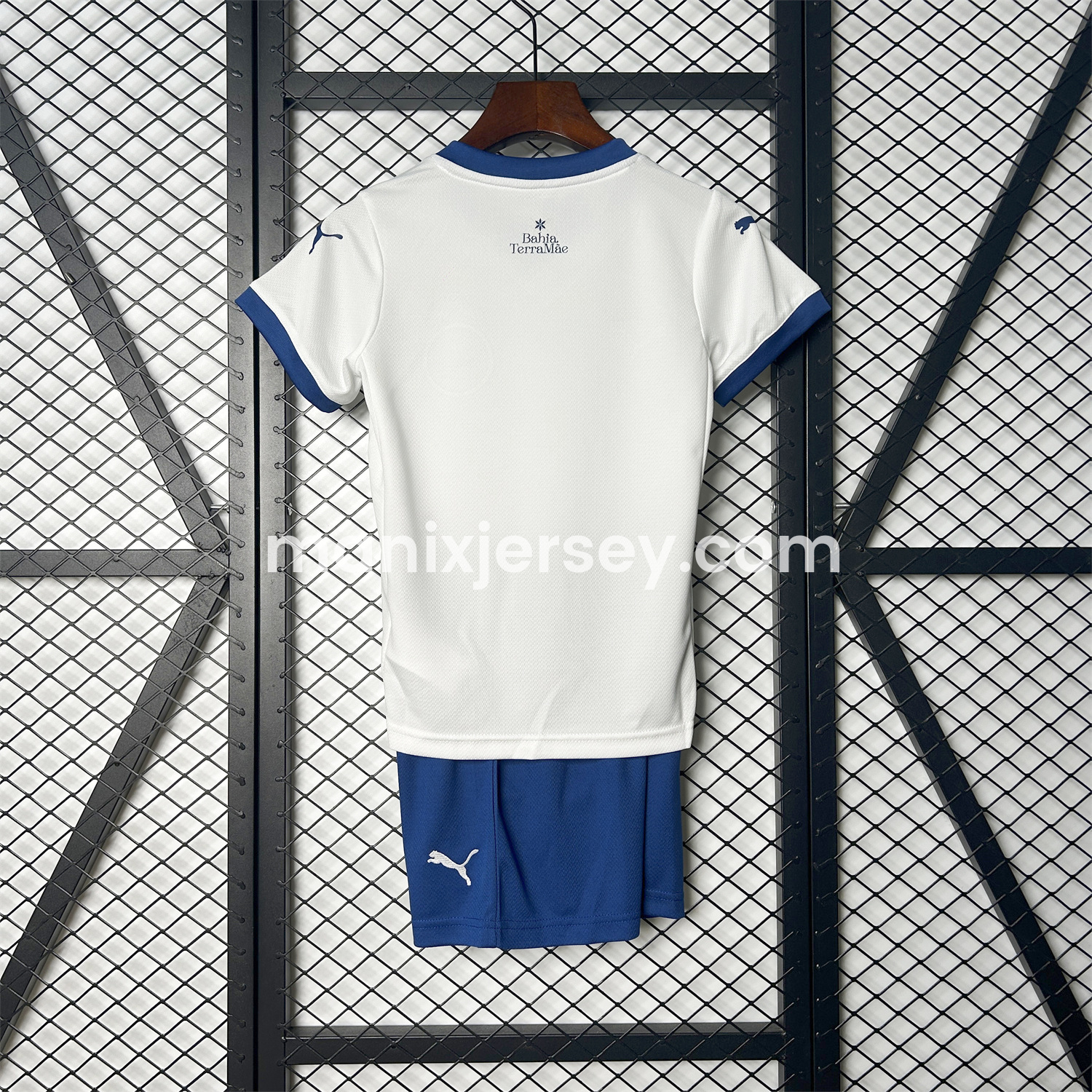 ManixJersey.com | Bahia 25-26 Home Unsponsored Kids Kit -Customize Name, Number and Patch | Worldwide Shipping