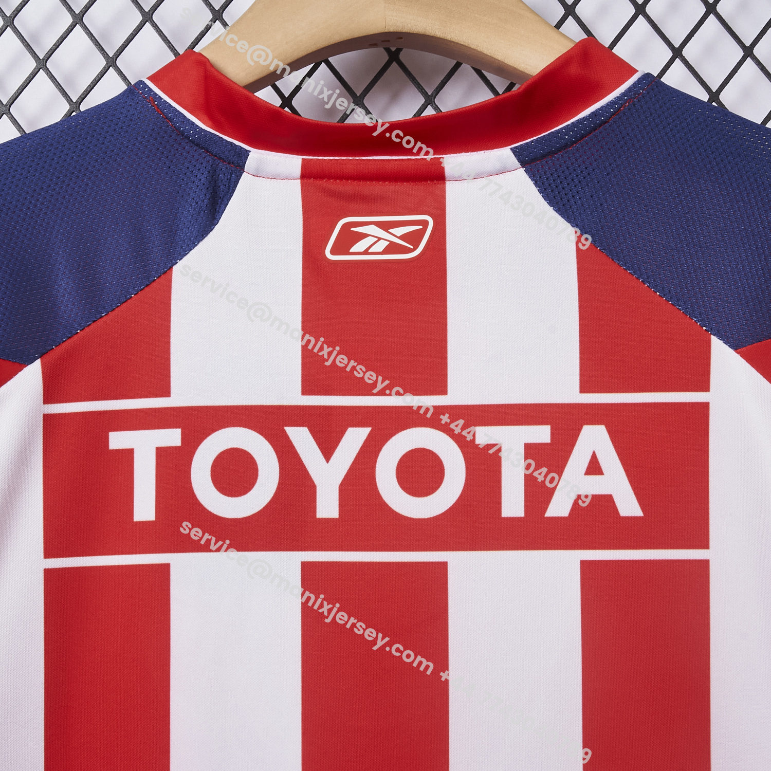 ManixJersey.com | Retro Chivas de Guadalajara 2006-07 Centennial Edition Jersey -Customize Name, Number and Patch | Worldwide Shipping