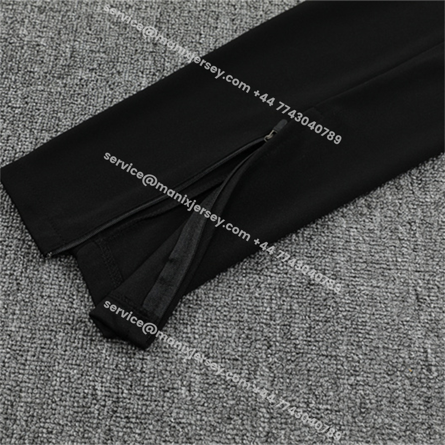 ManixJersey.com | AC Milan 25-26 Long Sleeve Training Set - Red Top & Black Pants -Customize Name, Number and Patch | Worldwide Shipping