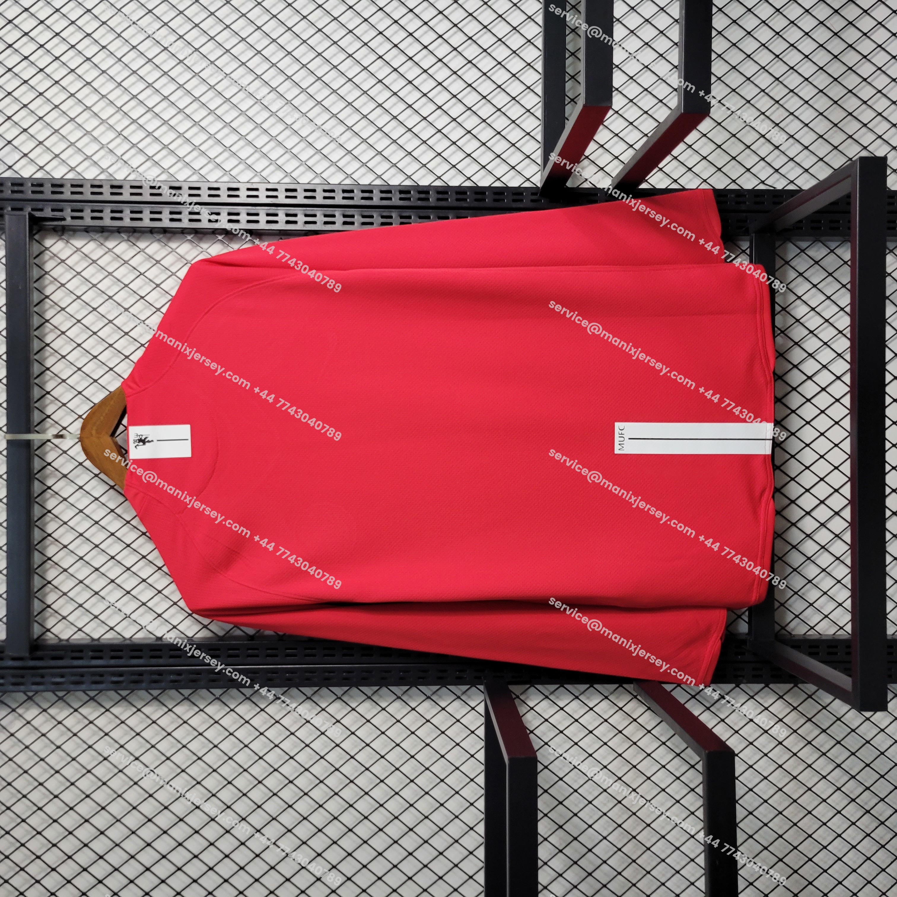 ManixJersey.com | Retro Manchester United 08-09 Home Long Sleeve Jersey -Customize Name, Number and Patch | Worldwide Shipping