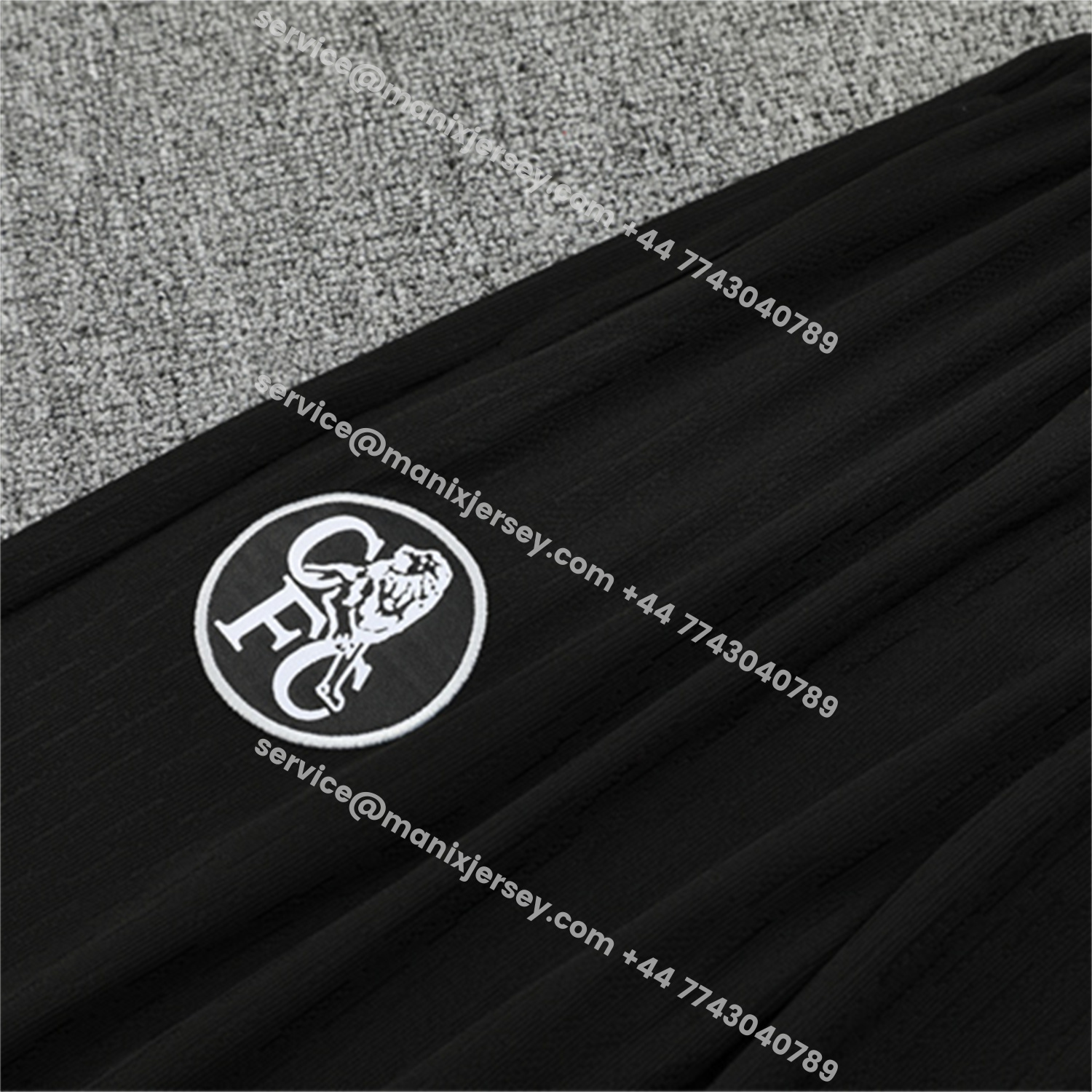 ManixJersey.com | C.H.E.L.S.E.A 25-26 Kids Long Sleeve Training Set - Player Version - Blue Top and Black Pants -Customize Name, Number and Patch | Worldwide Shipping