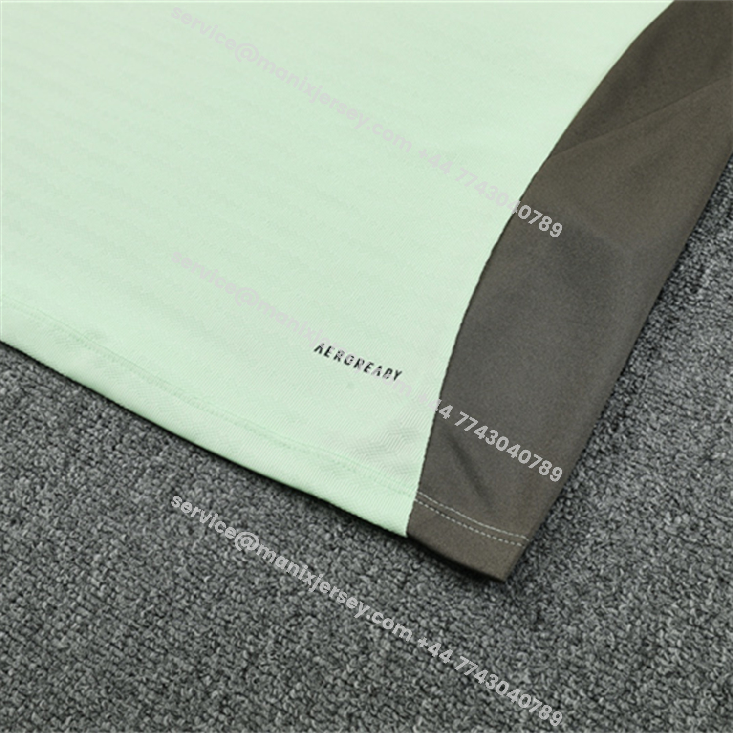 ManixJersey.com | Real Madrid 25-26 Long Sleeve Training Set - Player Version - Light Green Top and Khaki Pants -Customize Name, Number and Patch | Worldwide Shipping