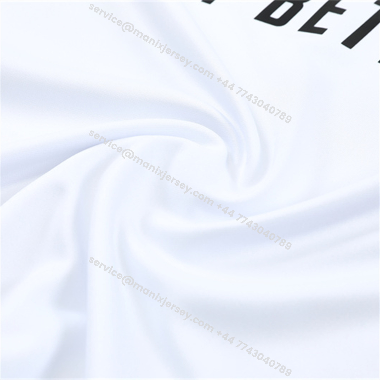 ManixJersey.com | Real Madrid 25-26 Kids Long Sleeve Training Set - White Top & Black Pants -Customize Name, Number and Patch | Worldwide Shipping