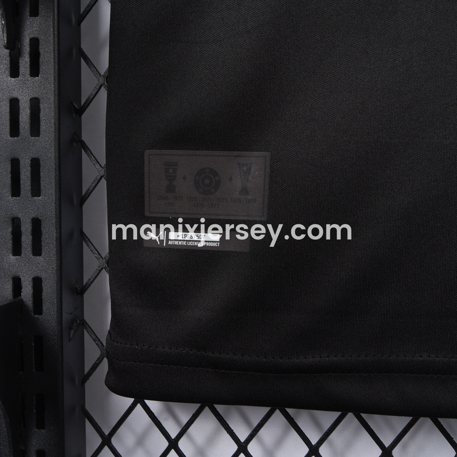 ManixJersey.com | Retro Borussia Mönchengladbach 2020-21 120th Anniversary Jersey -Customize Name, Number and Patch | Worldwide Shipping