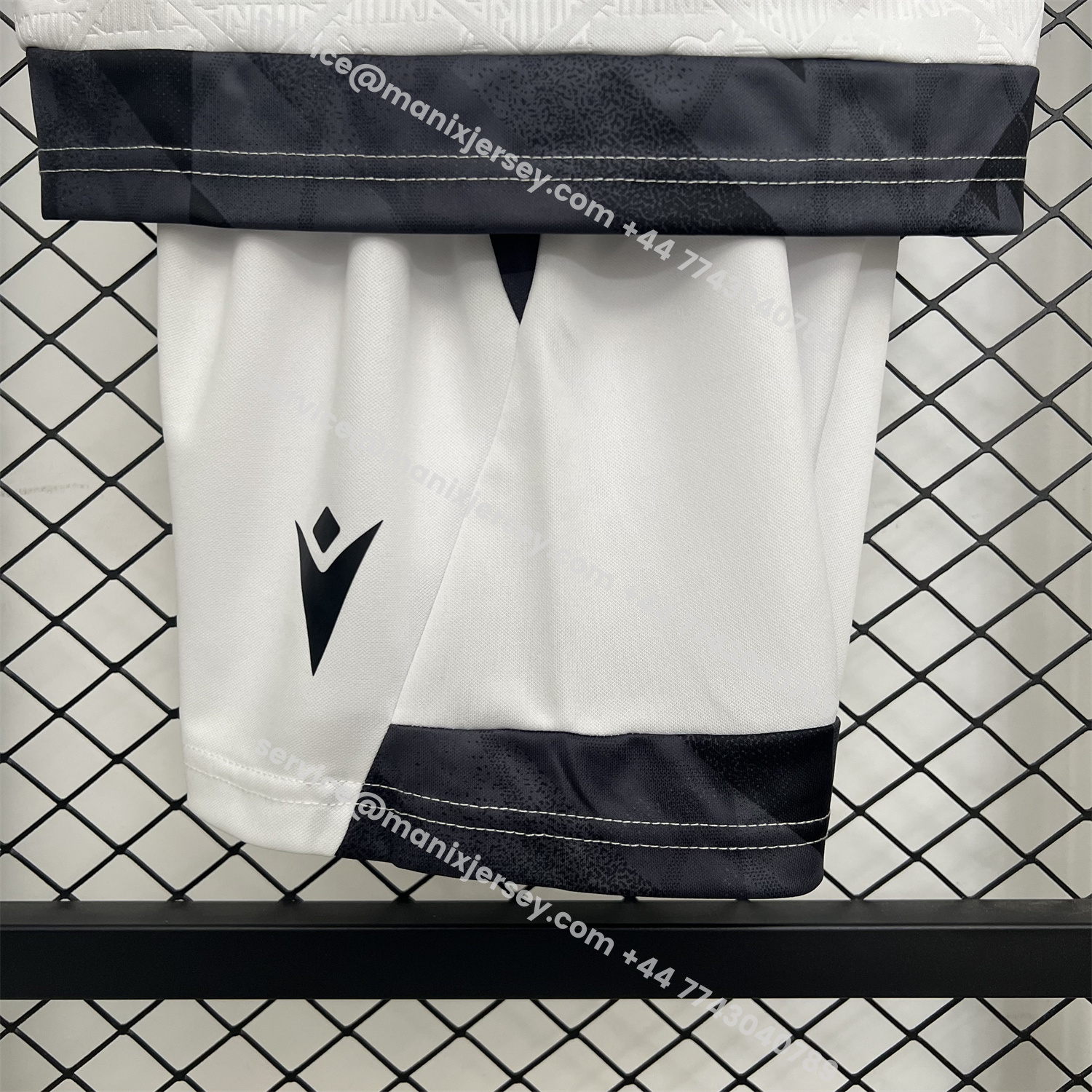 ManixJersey.com | Guimarães 25-26 Home Kids Kit -Customize Name, Number and Patch | Worldwide Shipping