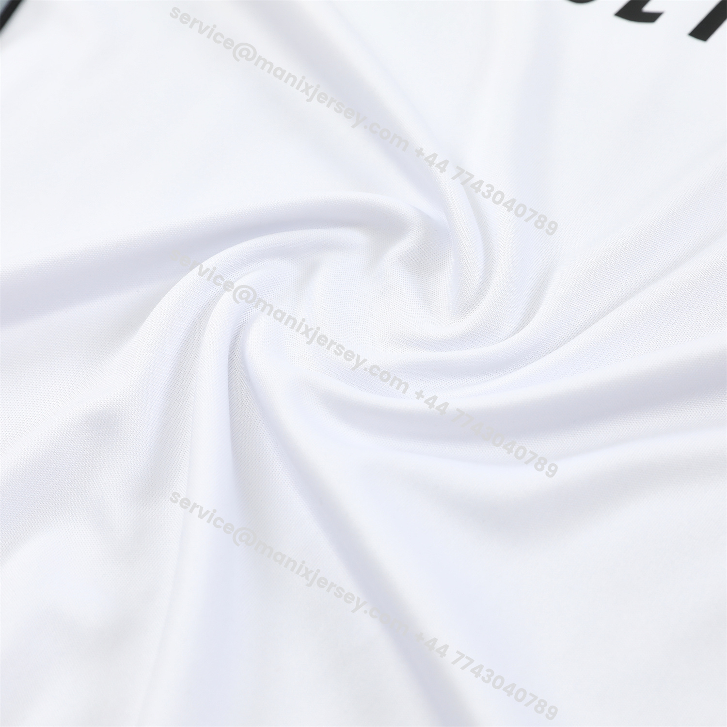 ManixJersey.com | Real Madrid 25-26 Vest Training Set - Grey And White Vest & Black Shorts -Customize Name, Number and Patch | Worldwide Shipping
