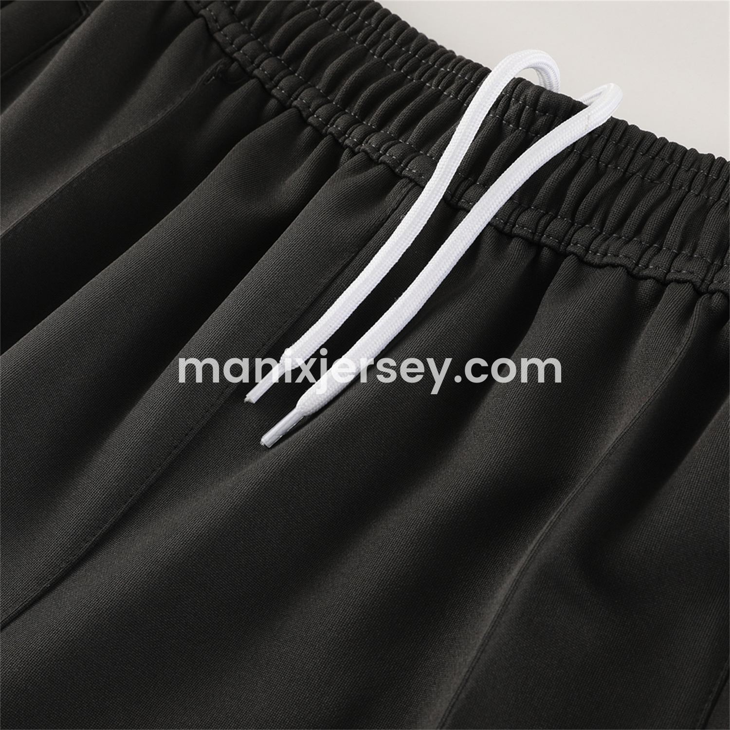 ManixJersey.com | Manchester United 24-25 Throwback Jacket Training Tracksuit - Red Jackets & Grey Pants -Customize Name, Number and Patch | Worldwide Shipping